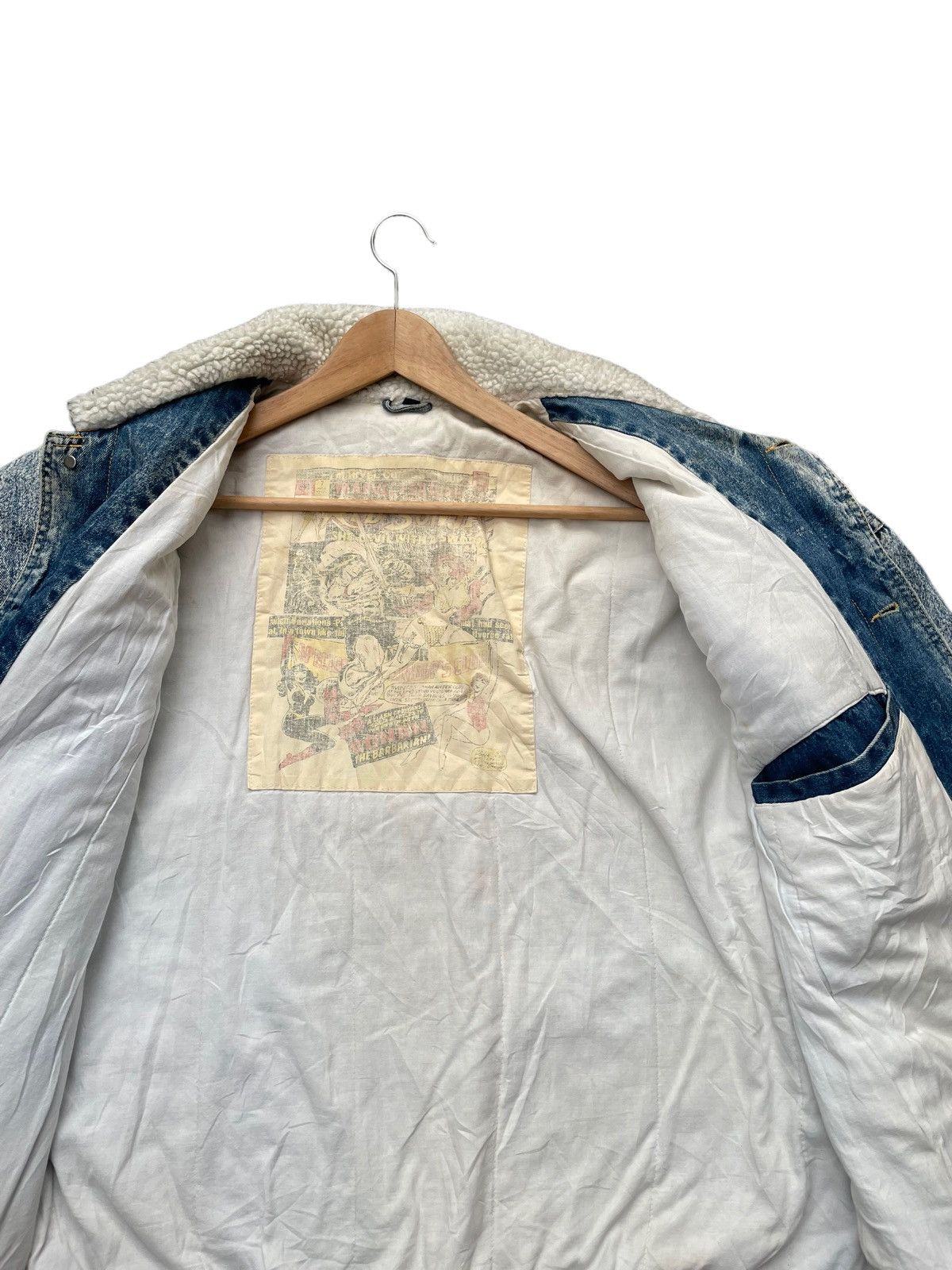 Vintage Vintage 601 Gears Unique Red Sonja Marvel Denim Jacket Size US XL / EU 56 / 4 - 5 Thumbnail