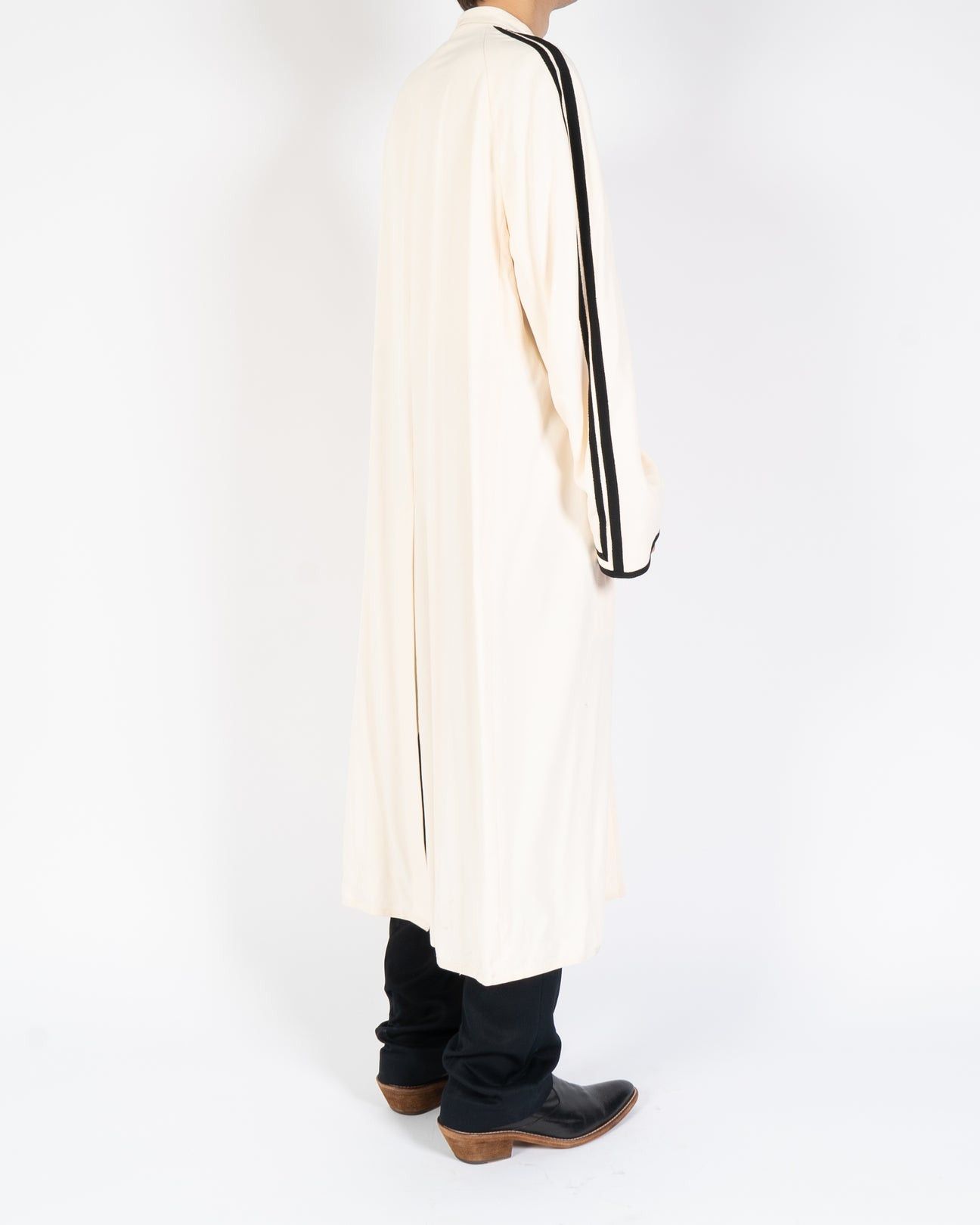 Haider Ackermann SS19 Ivory Striped Oversized Robe Coat Size US L / EU 52-54 / 3 - 4 Thumbnail