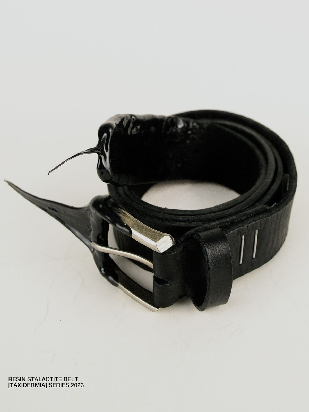 Cream Kissing Bag 2024