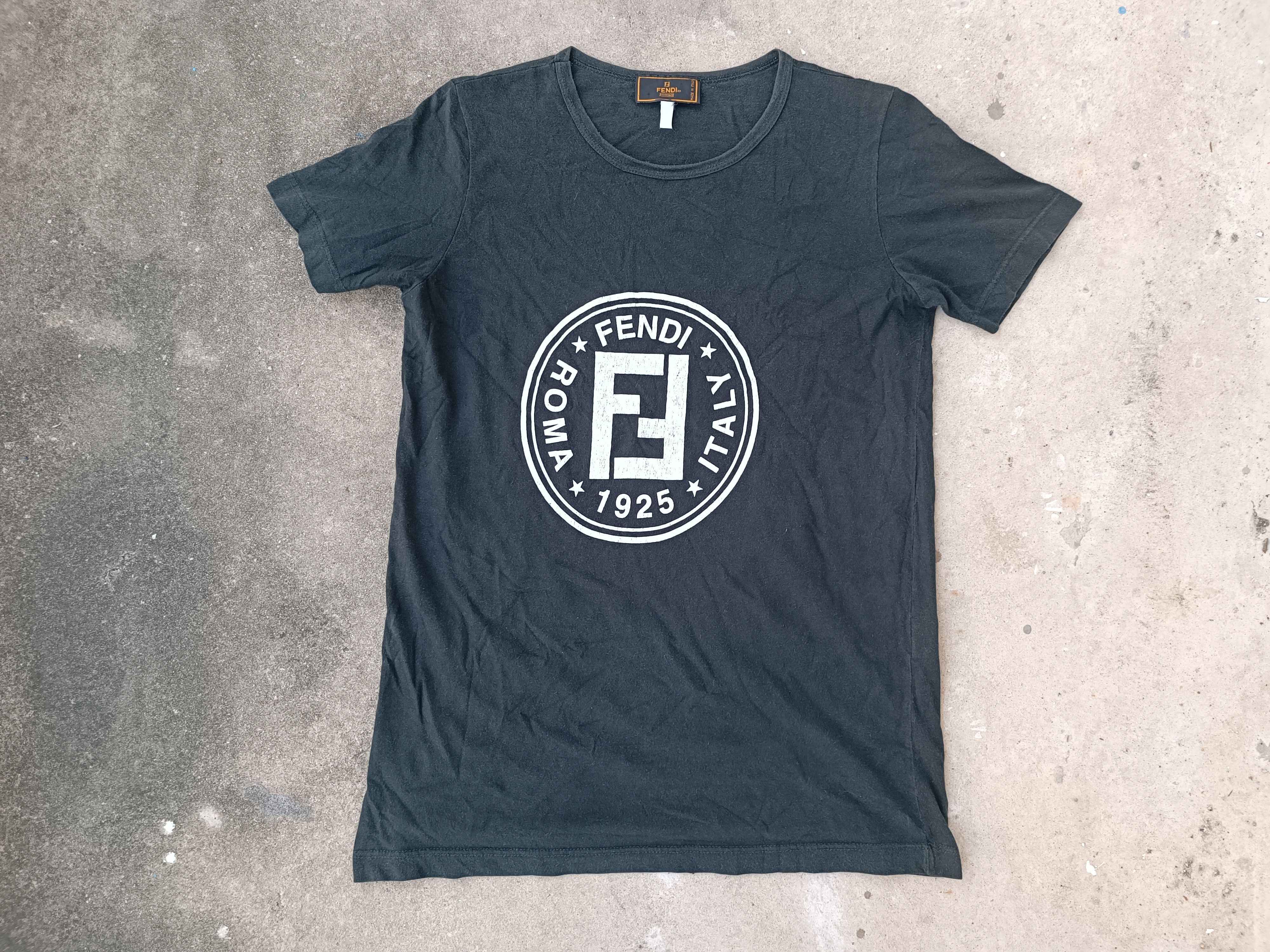 Fendi Fendi Tee Size US S / EU 44-46 / 1 - 1 Thumbnail