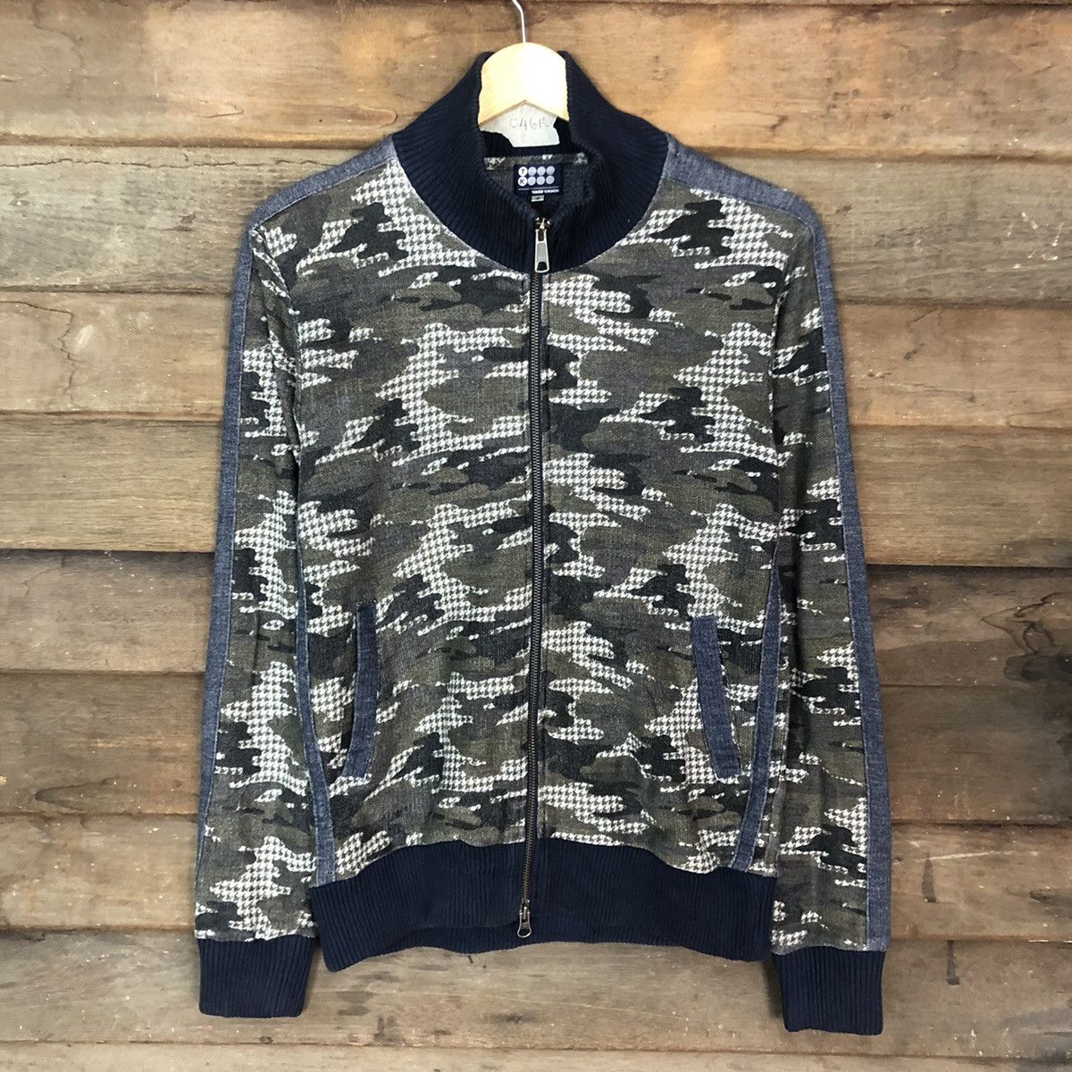 Takeo Kikuchi Takeo Kikuchi japan camo Dark Blue Sweater #046B Size US S / EU 44-46 / 1 - 8 Thumbnail