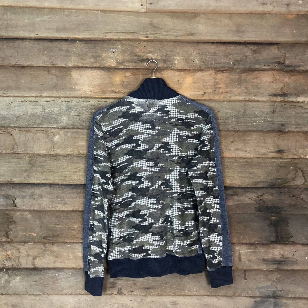 Takeo Kikuchi Takeo Kikuchi japan camo Dark Blue Sweater #046B Size US S / EU 44-46 / 1 - 12 Thumbnail