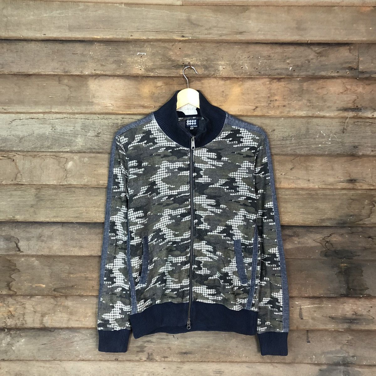 Takeo Kikuchi Takeo Kikuchi japan camo Dark Blue Sweater #046B Size US S / EU 44-46 / 1 - 1 Thumbnail