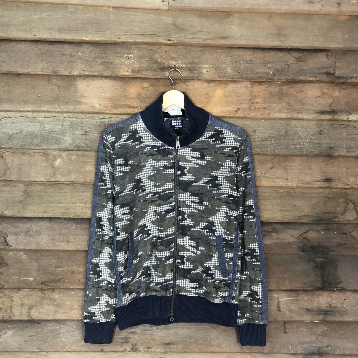 Takeo Kikuchi Takeo Kikuchi japan camo Dark Blue Sweater #046B Size US S / EU 44-46 / 1 - 3 Thumbnail