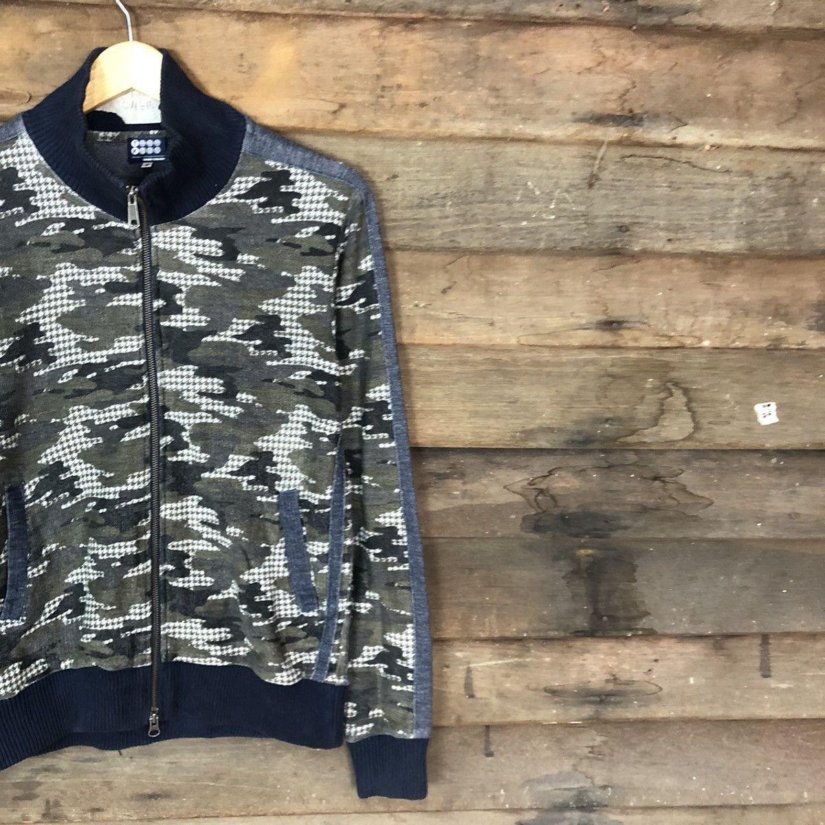 Takeo Kikuchi Takeo Kikuchi japan camo Dark Blue Sweater #046B Size US S / EU 44-46 / 1 - 5 Thumbnail
