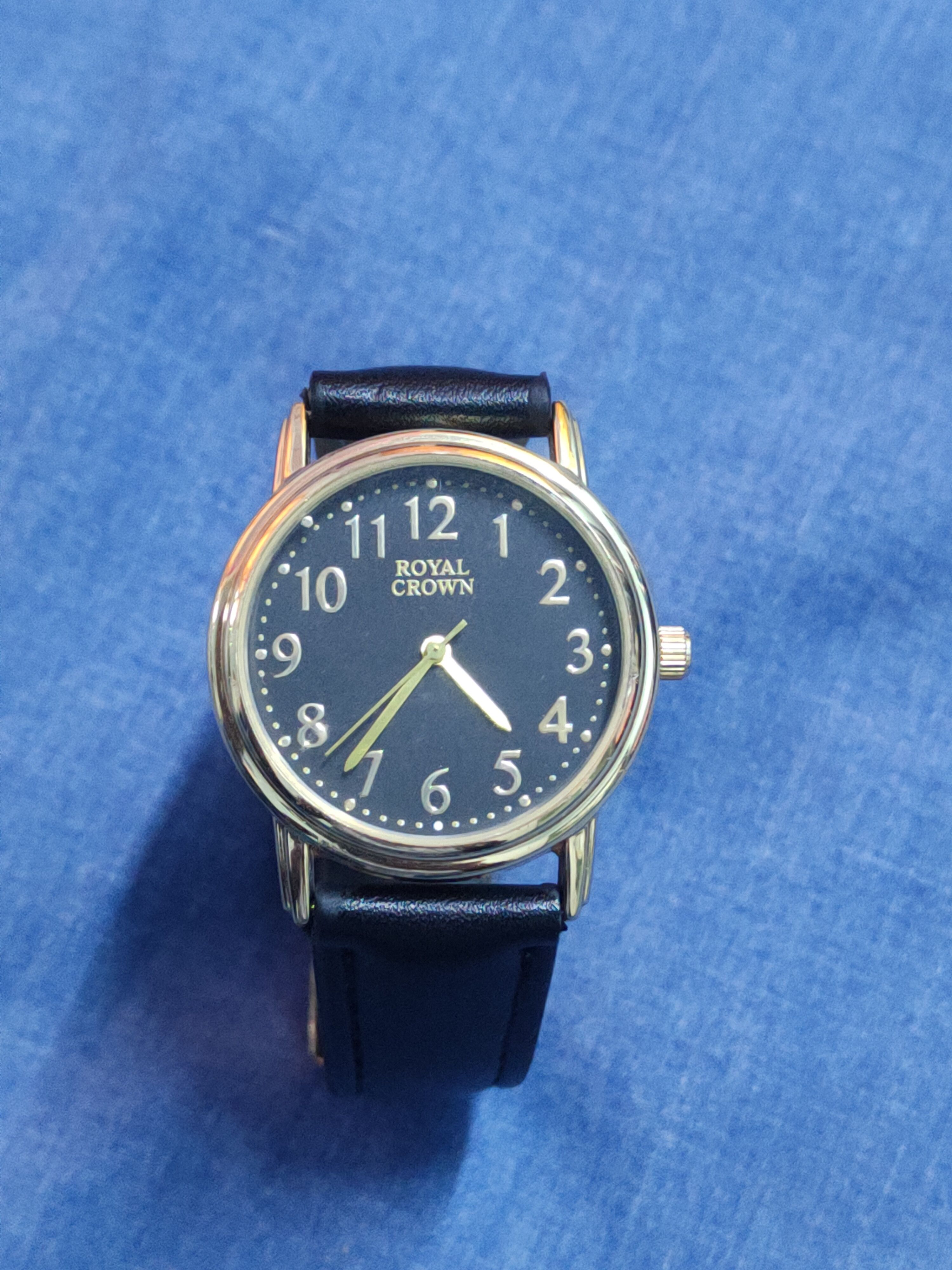 Vintage Royal Crown Analog Black Water Resistant Watch #J044S Size ONE SIZE - 1 Thumbnail