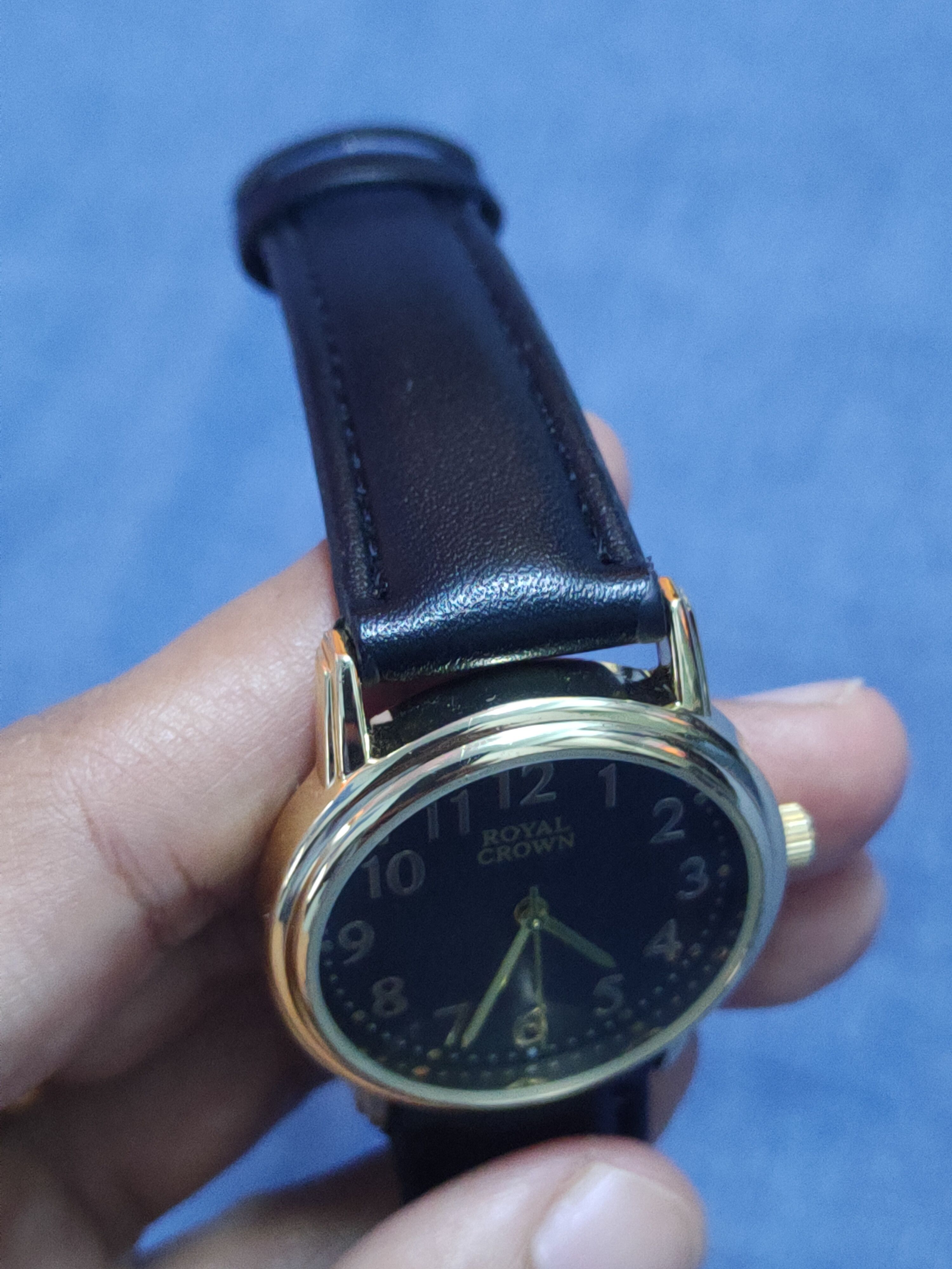 Vintage Royal Crown Analog Black Water Resistant Watch #J044S Size ONE SIZE - 2 Thumbnail