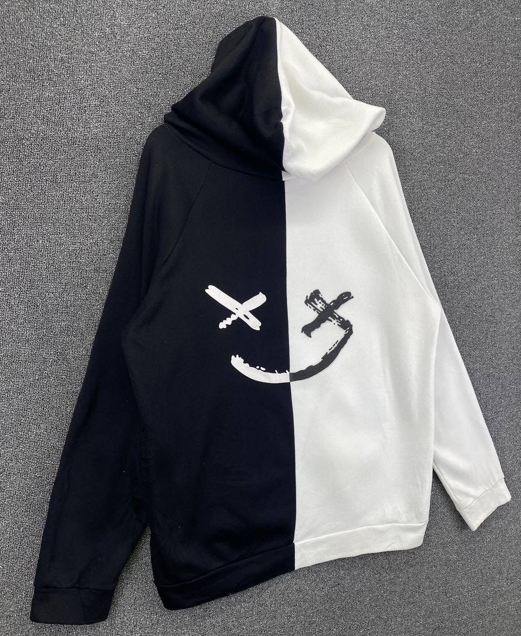 Japanese Brand Vintage Fake Smiley 2 Tones Hoodie Sweatshirt Size US XL / EU 56 / 4 - 2 Thumbnail