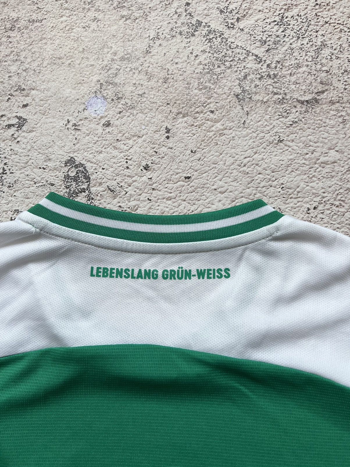 Umbro × Vintage 2018-19 Werder Bremen Umbro Home Shirt / Soccer Jersey Size US M / EU 48-50 / 2 - 5 Thumbnail