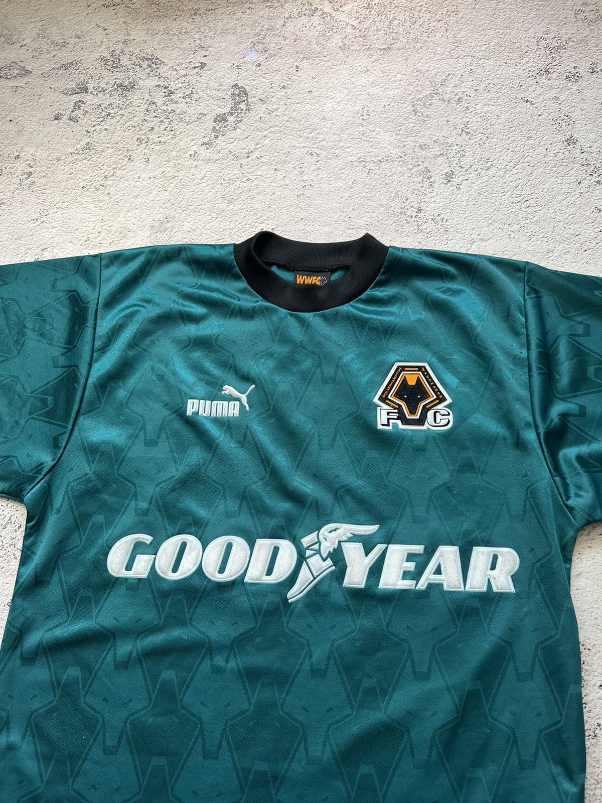 Puma × Vintage 1996-98 WOLVES WOLVERHAMPTON Puma Vintage Training Sirts Size US M / EU 48-50 / 2 - 4 Thumbnail