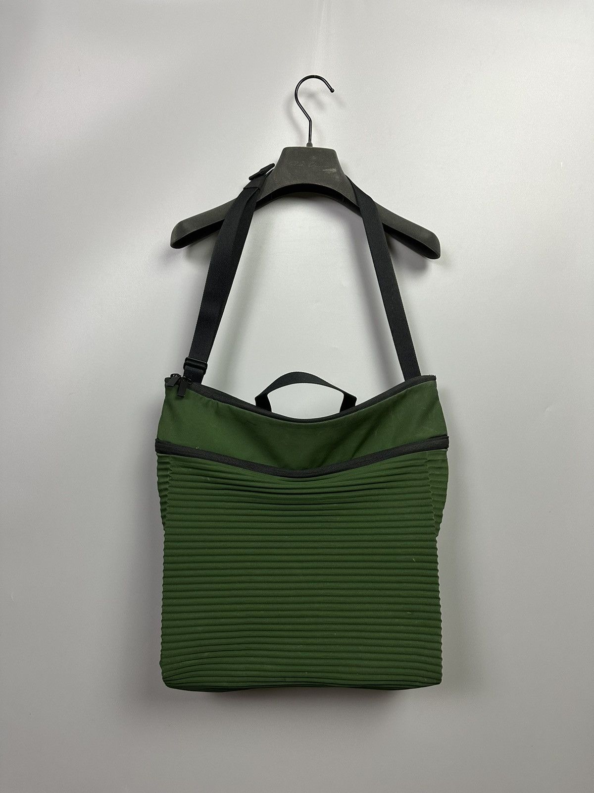 Homme Plisse Issey Miyake Homme Plisse Accordion Bag Size ONE SIZE - 2 Thumbnail