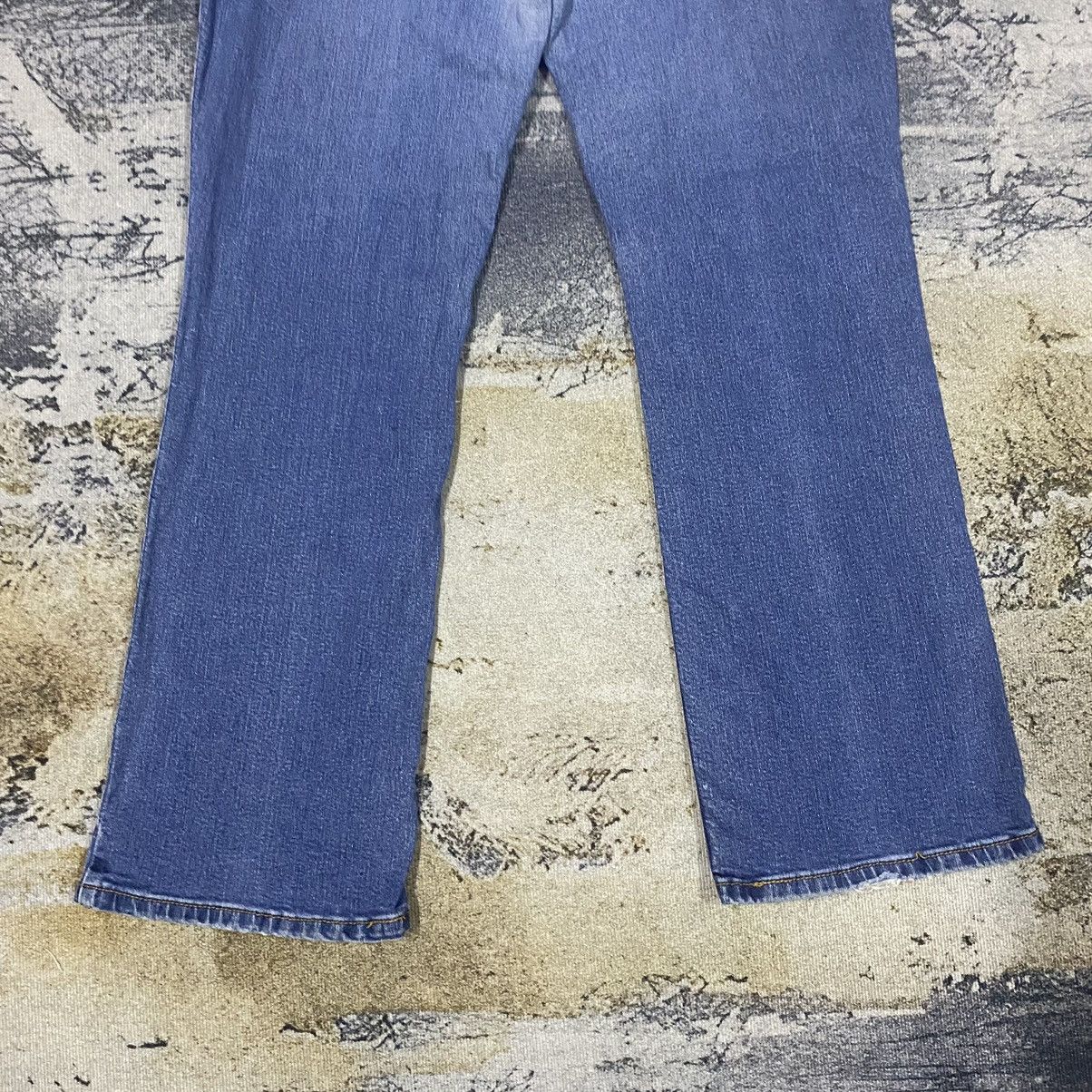 Jean × Levi's × Vintage Vintage Levis 550 Single R Bootcut Flare Denim Jeans Size US 31 - 10 Thumbnail