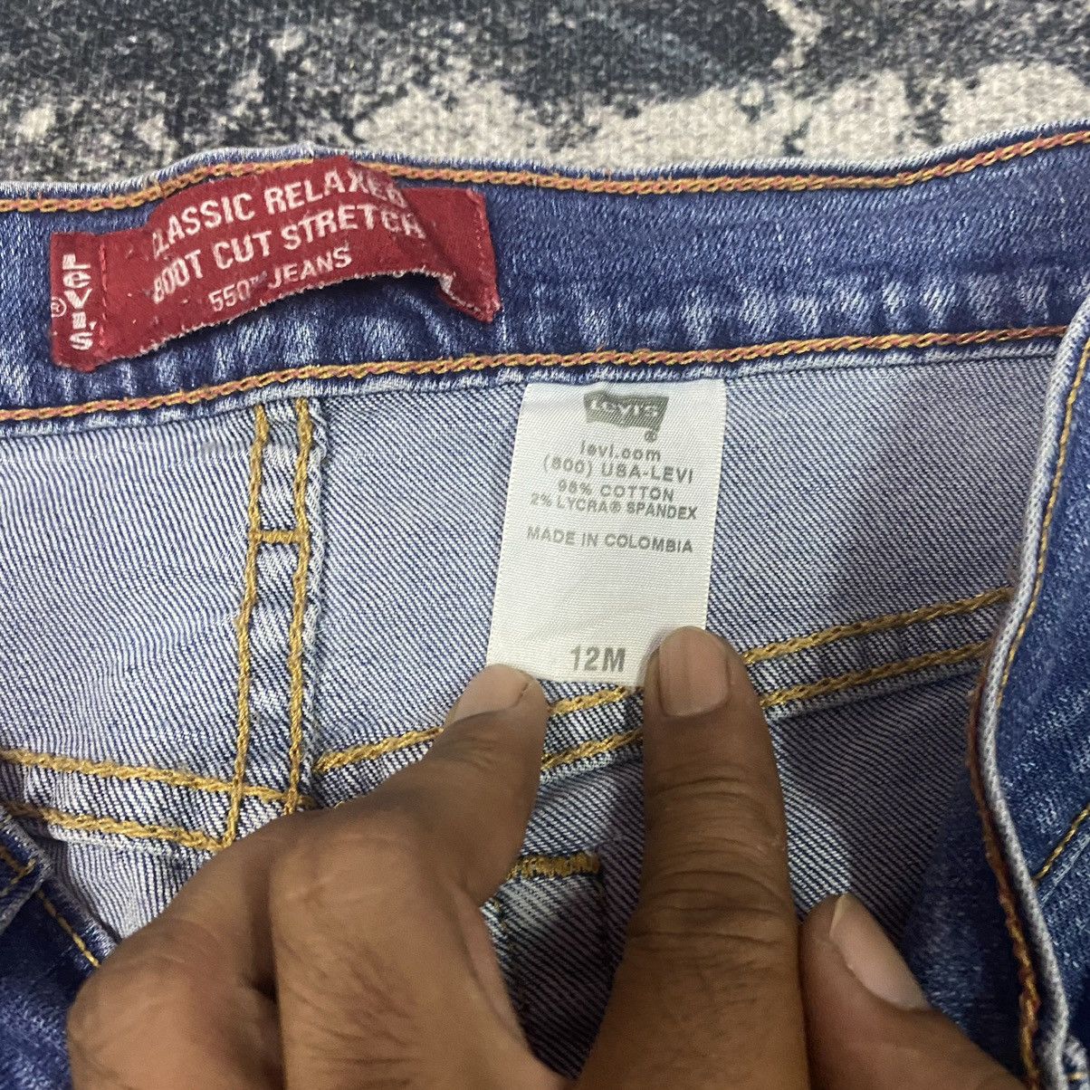 Jean × Levi's × Vintage Vintage Levis 550 Single R Bootcut Flare Denim Jeans Size US 31 - 8 Thumbnail