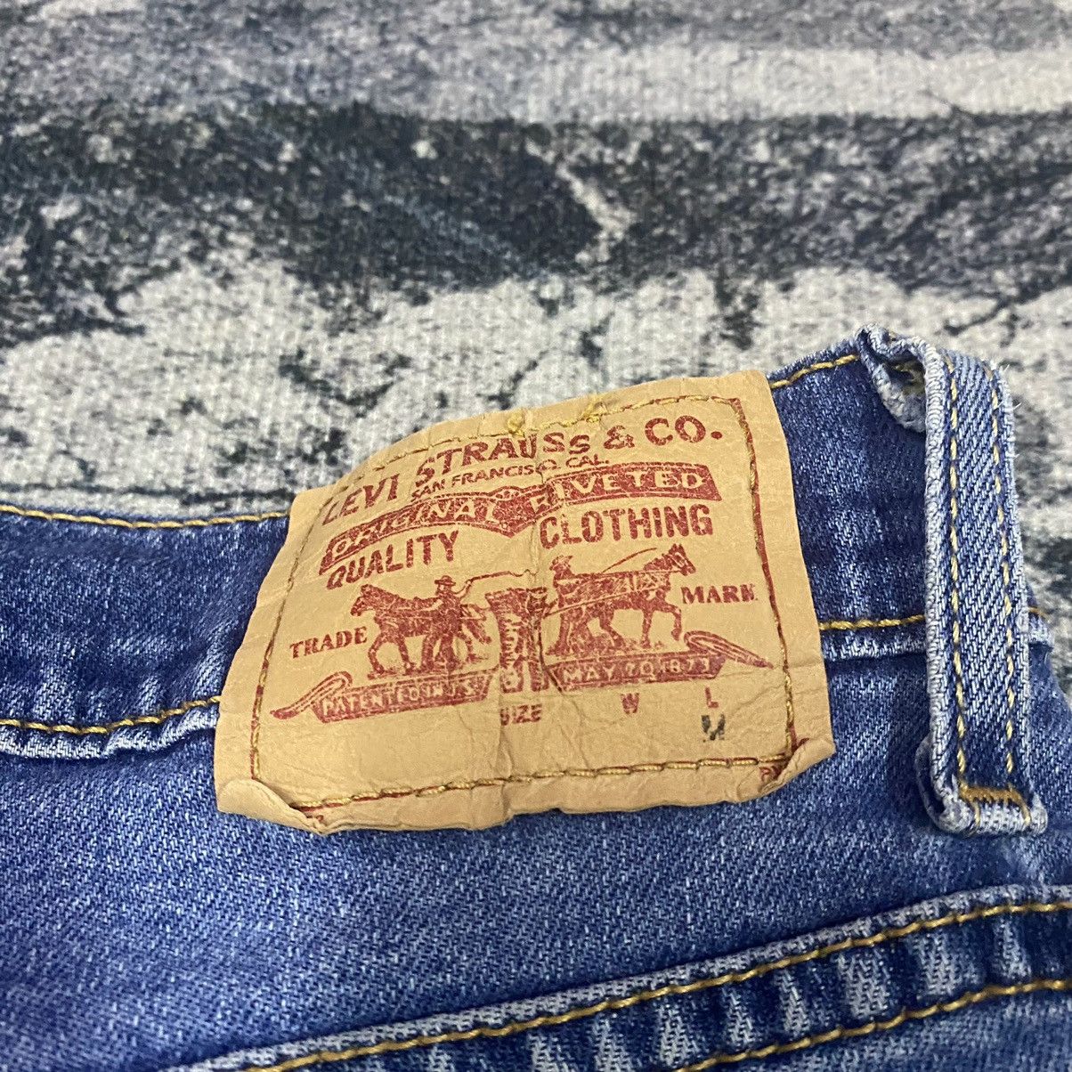 Jean × Levi's × Vintage Vintage Levis 550 Single R Bootcut Flare Denim Jeans Size US 31 - 12 Thumbnail