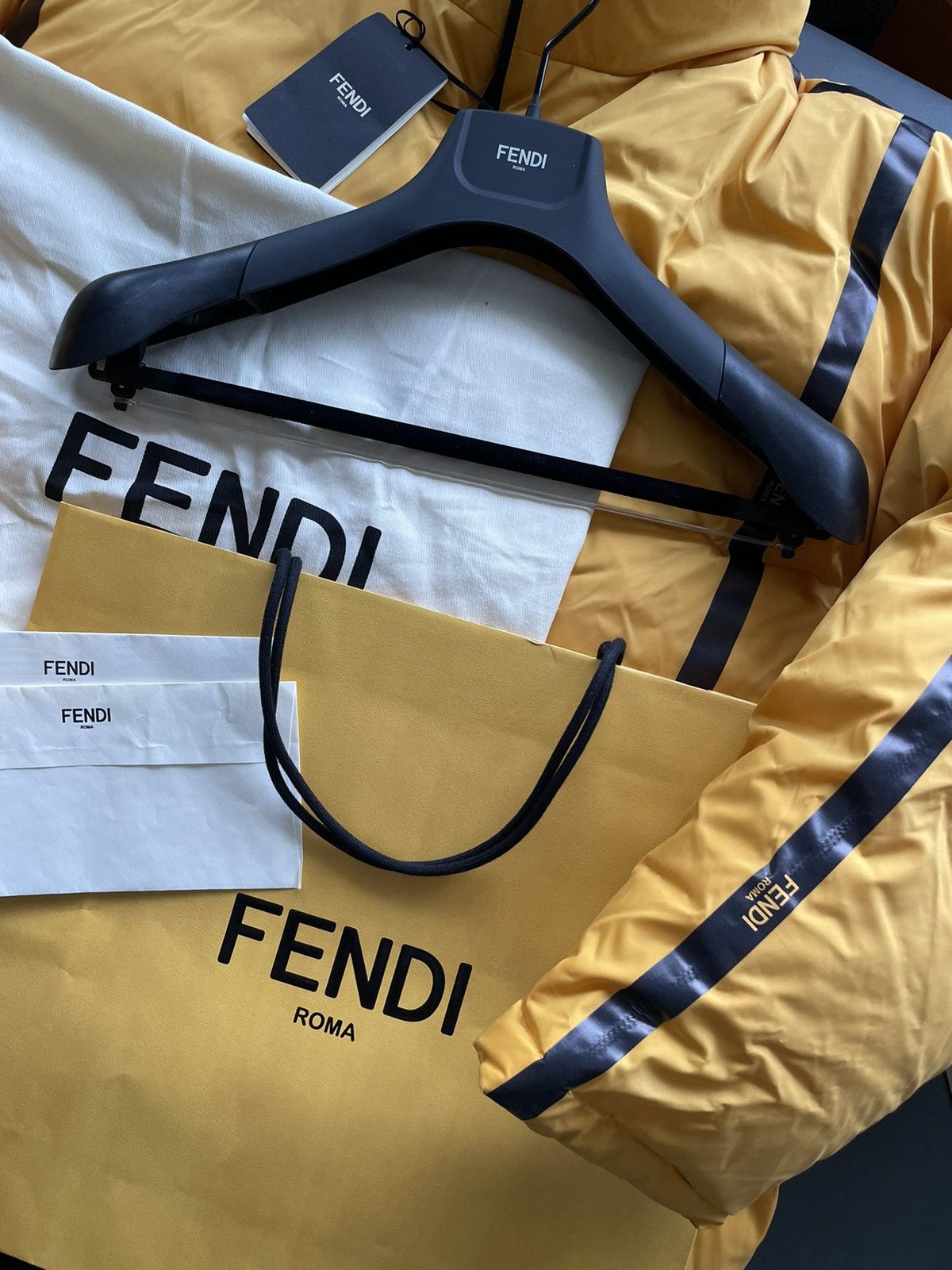 Fendi $3,500 Value Brand NEW Fendi Logo Duck Down Parka Jacket Size US XL / EU 56 / 4 - 11 Thumbnail