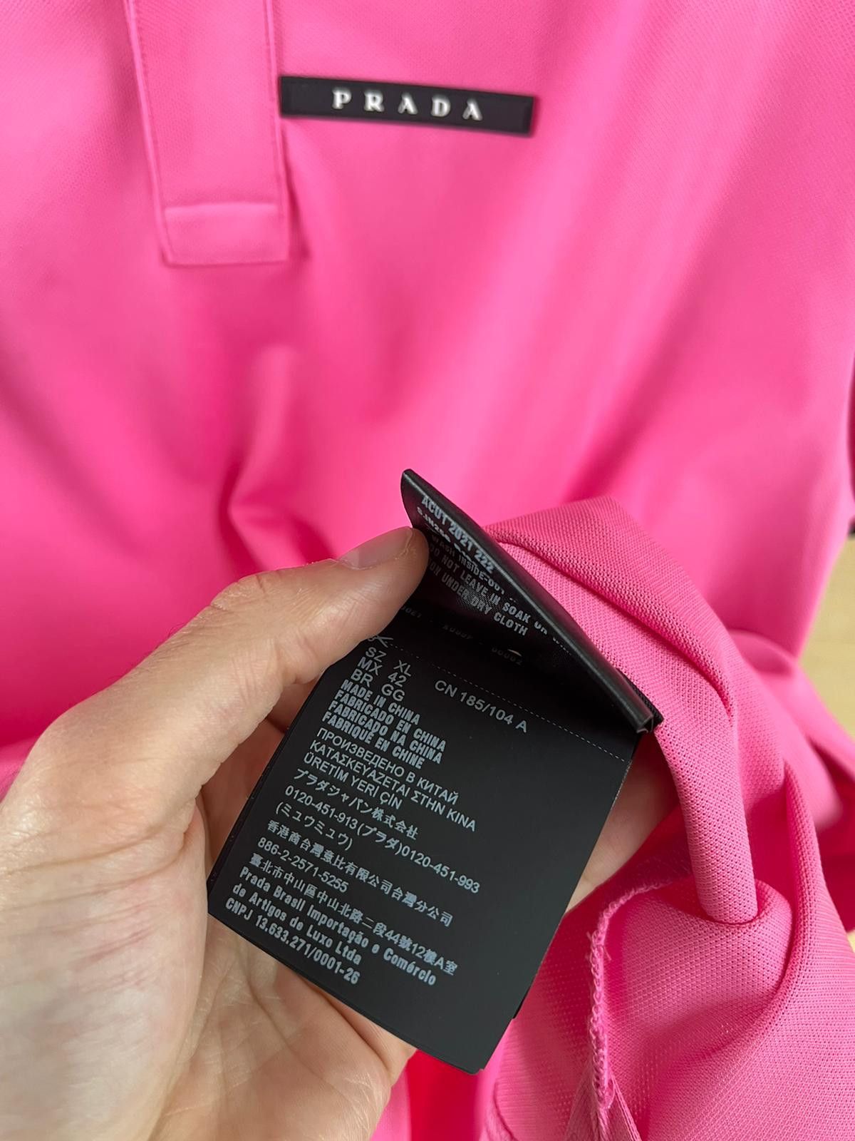 Prada Pink Logo Polo in Pink Size US XL / EU 56 / 4 - 13 Thumbnail