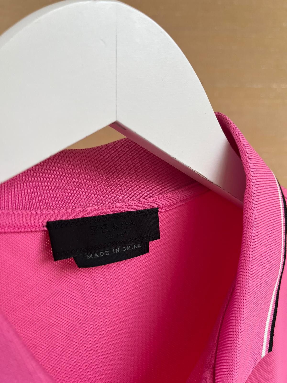 Prada Pink Logo Polo in Pink Size US XL / EU 56 / 4 - 9 Thumbnail