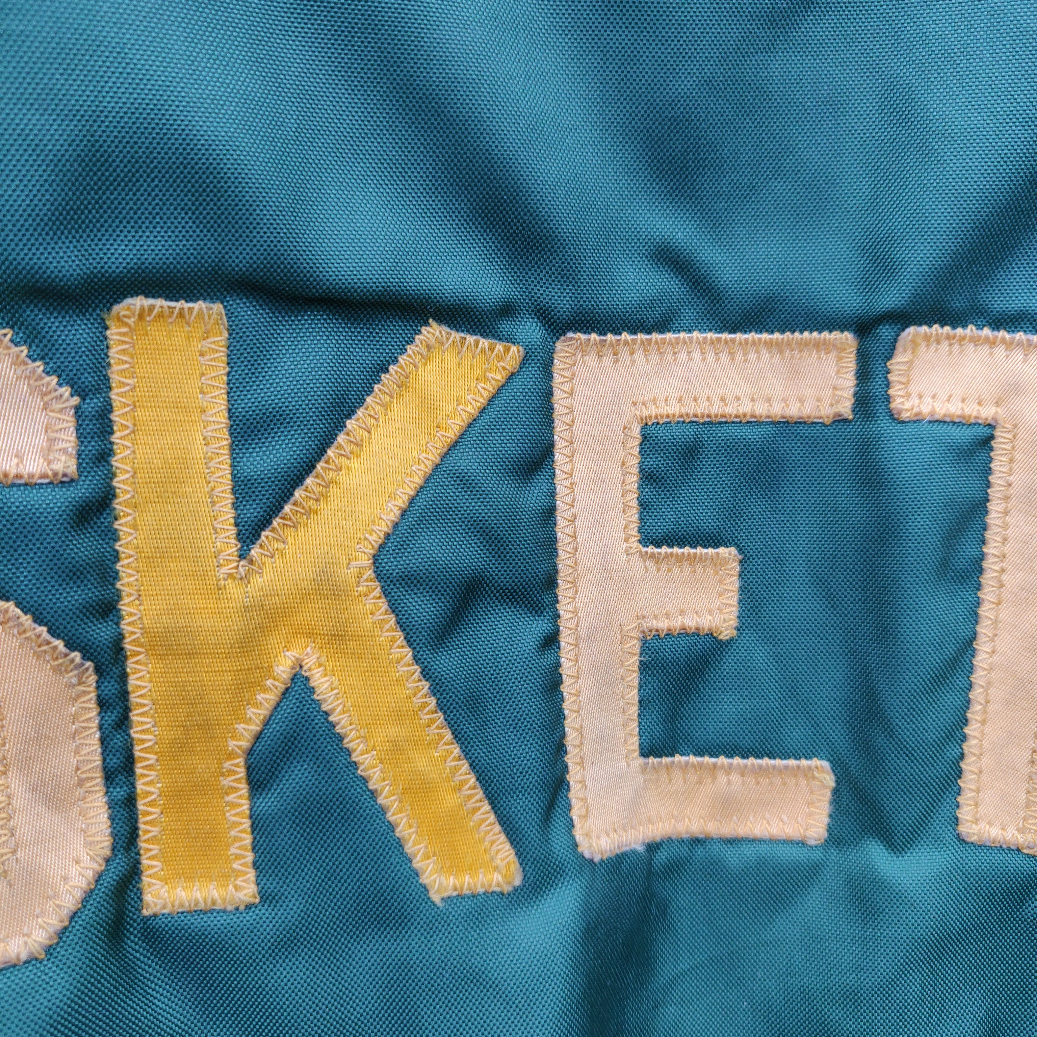 Vintage Vintage West Wind Basketball Varsity Bomber Jacket Size US S / EU 44-46 / 1 - 11 Thumbnail