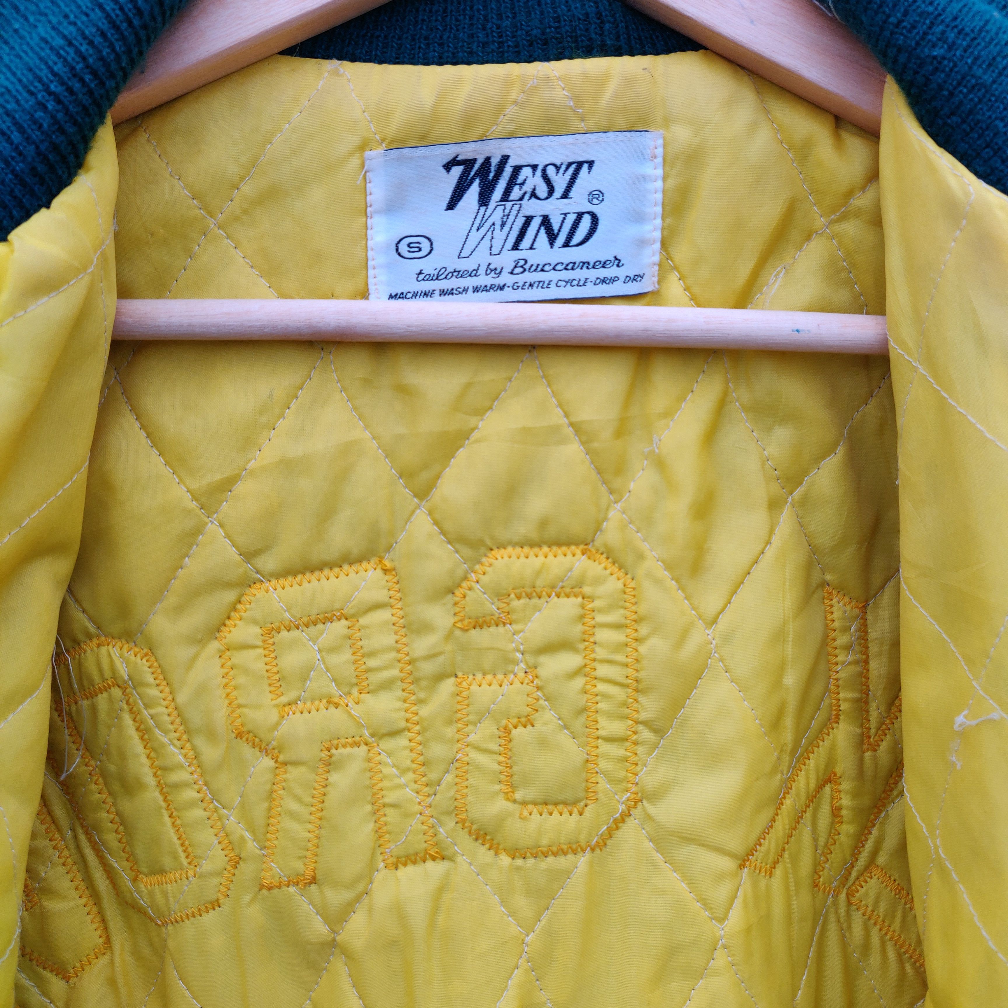 Vintage Vintage West Wind Basketball Varsity Bomber Jacket Size US S / EU 44-46 / 1 - 14 Thumbnail