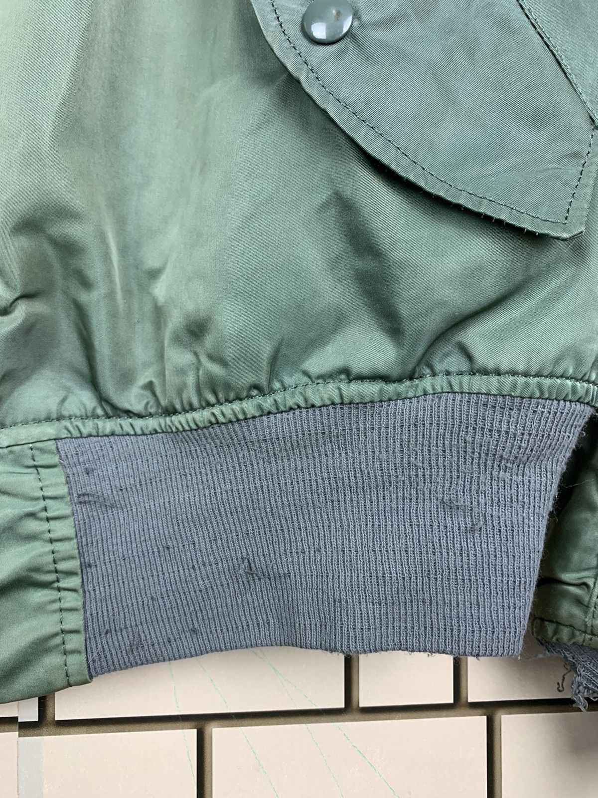 Alpha Industries Vintage Alpha Industries Bomber Jacket Made in Usa Size US L / EU 52-54 / 3 - 8 Thumbnail