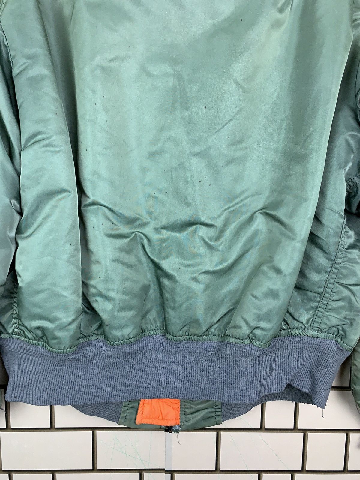 Alpha Industries Vintage Alpha Industries Bomber Jacket Made in Usa Size US L / EU 52-54 / 3 - 15 Thumbnail
