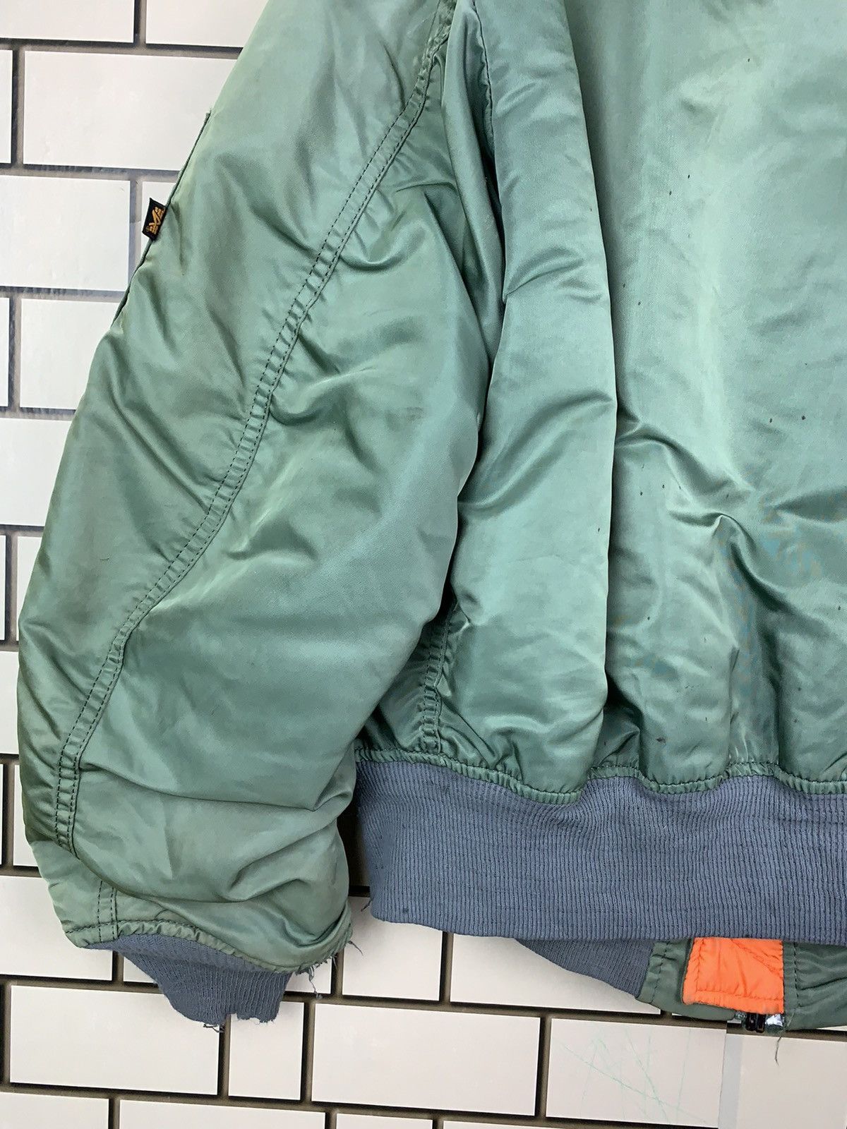 Alpha Industries Vintage Alpha Industries Bomber Jacket Made in Usa Size US L / EU 52-54 / 3 - 16 Thumbnail