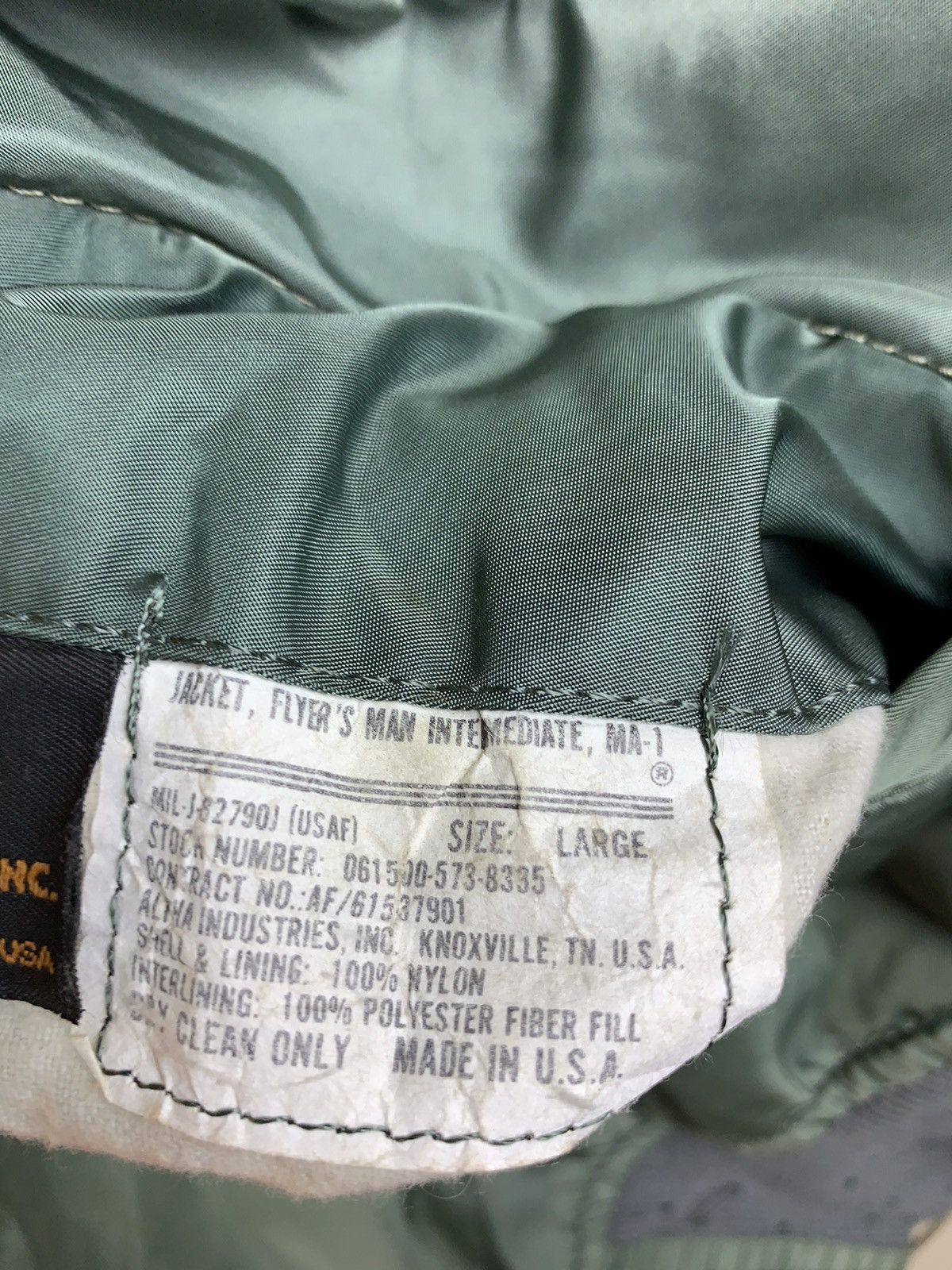 Alpha Industries Vintage Alpha Industries Bomber Jacket Made in Usa Size US L / EU 52-54 / 3 - 25 Thumbnail