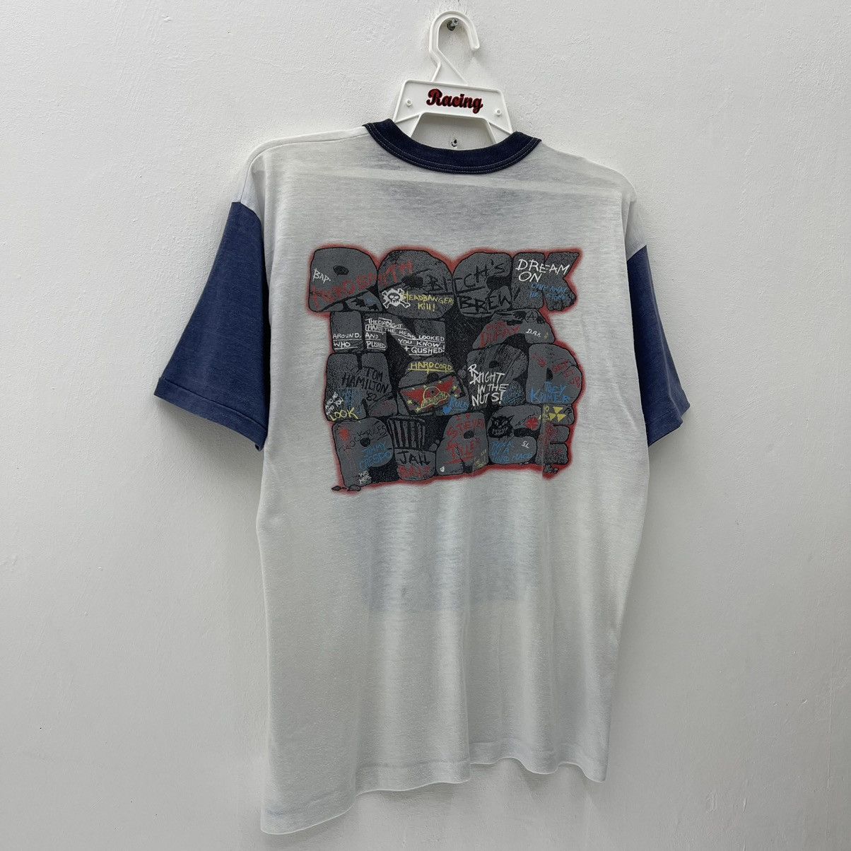 Vintage Rare! Vintage 80s Aerosmith Raglan T-Shirt Paper Thin Size US L / EU 52-54 / 3 - 5 Thumbnail