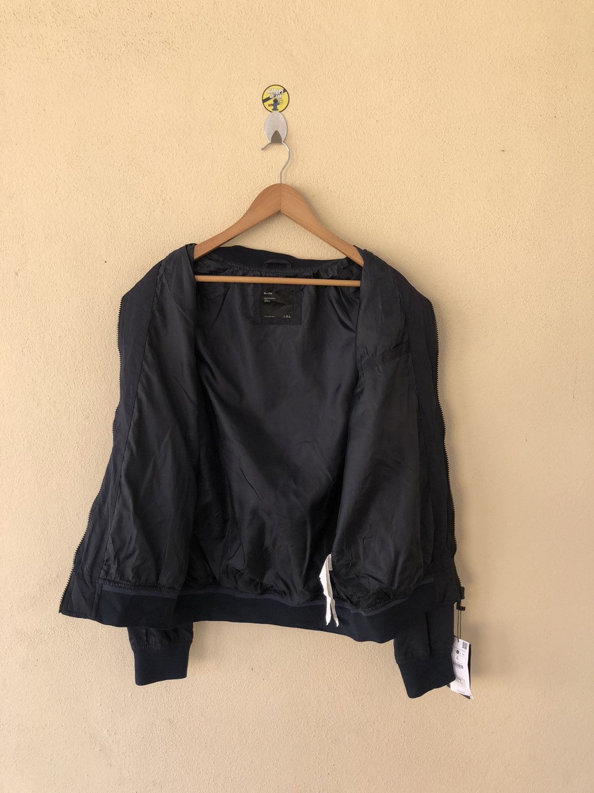Bershka BNWT BERSHKA BOMBERS Size US L / EU 52-54 / 3 - 5 Thumbnail