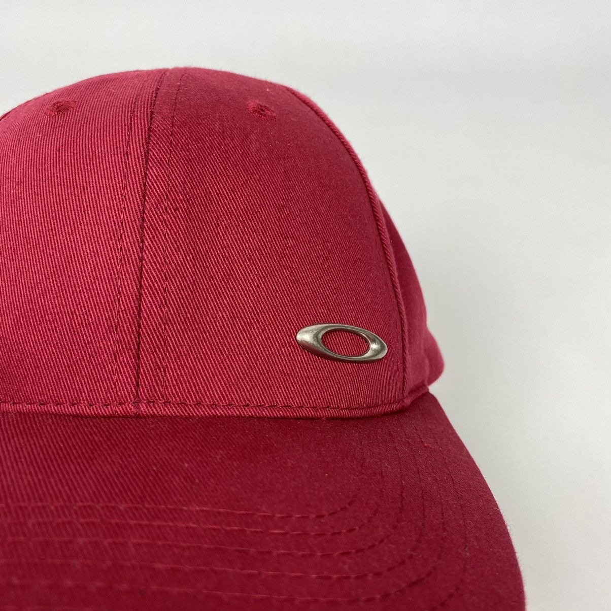 Oakley 2000’s Vintage Oakley Metallic Logo Snapback Cap Size ONE SIZE - 7 Thumbnail
