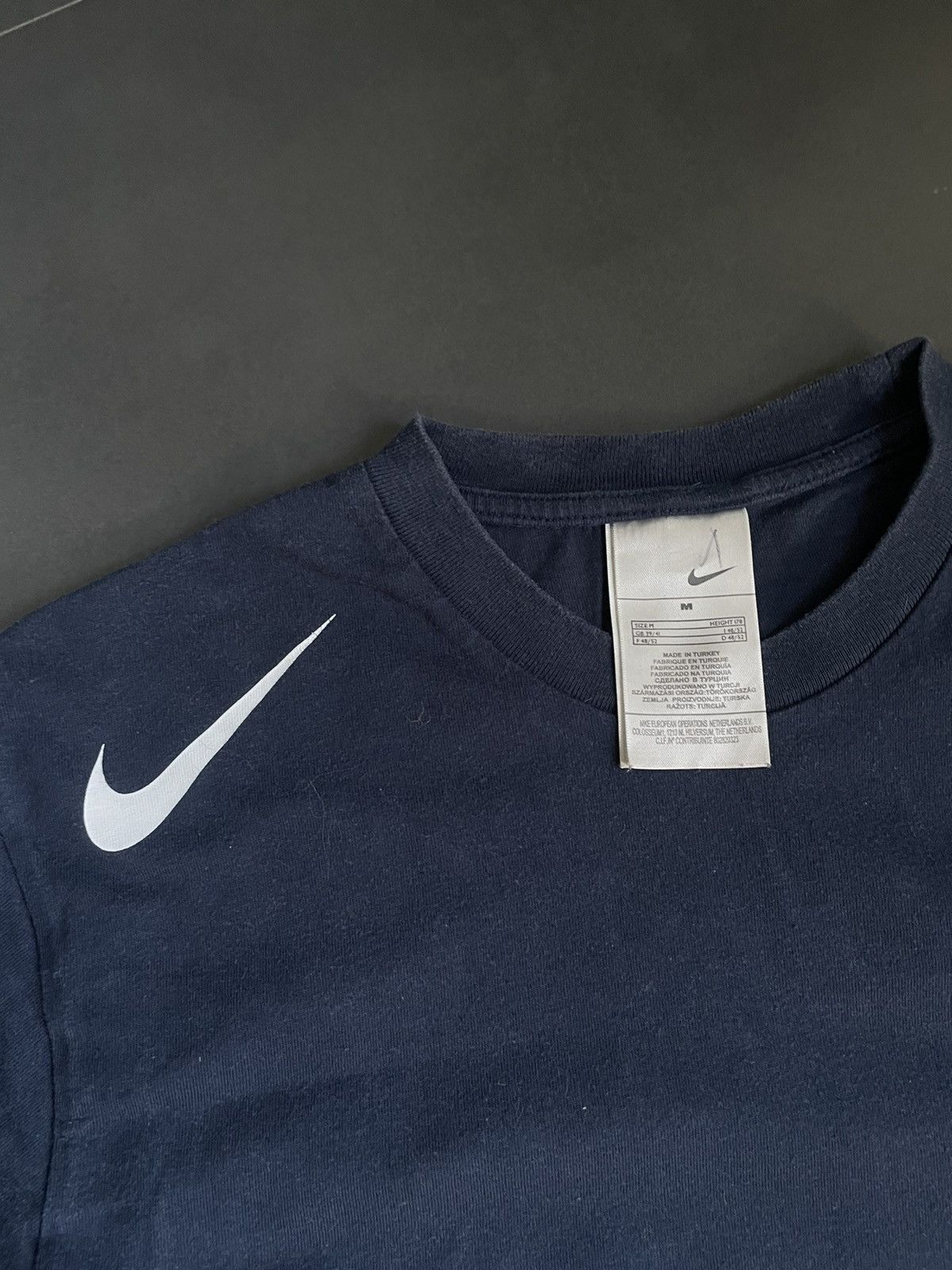 Nike × Vintage Vintage 90’s Nike Swoosh T-shirt Blue Sz M y2k Size US M / EU 48-50 / 2 - 4 Thumbnail