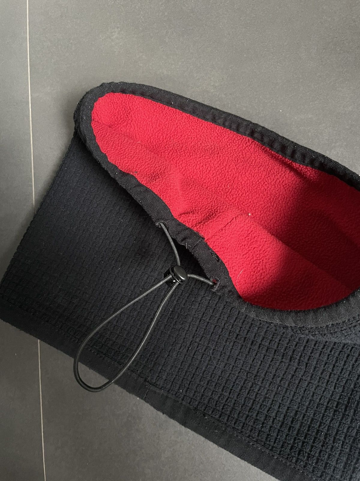 Nike Vintage 2 in 1 Nike Buff Scarf Hat Swoosh Fleece Size ONE SIZE - 6 Thumbnail