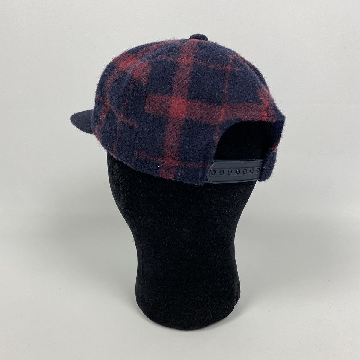 Vintage 1990’s Vintage Tartan Wool Snap Back Cap Size ONE SIZE - 3 Thumbnail