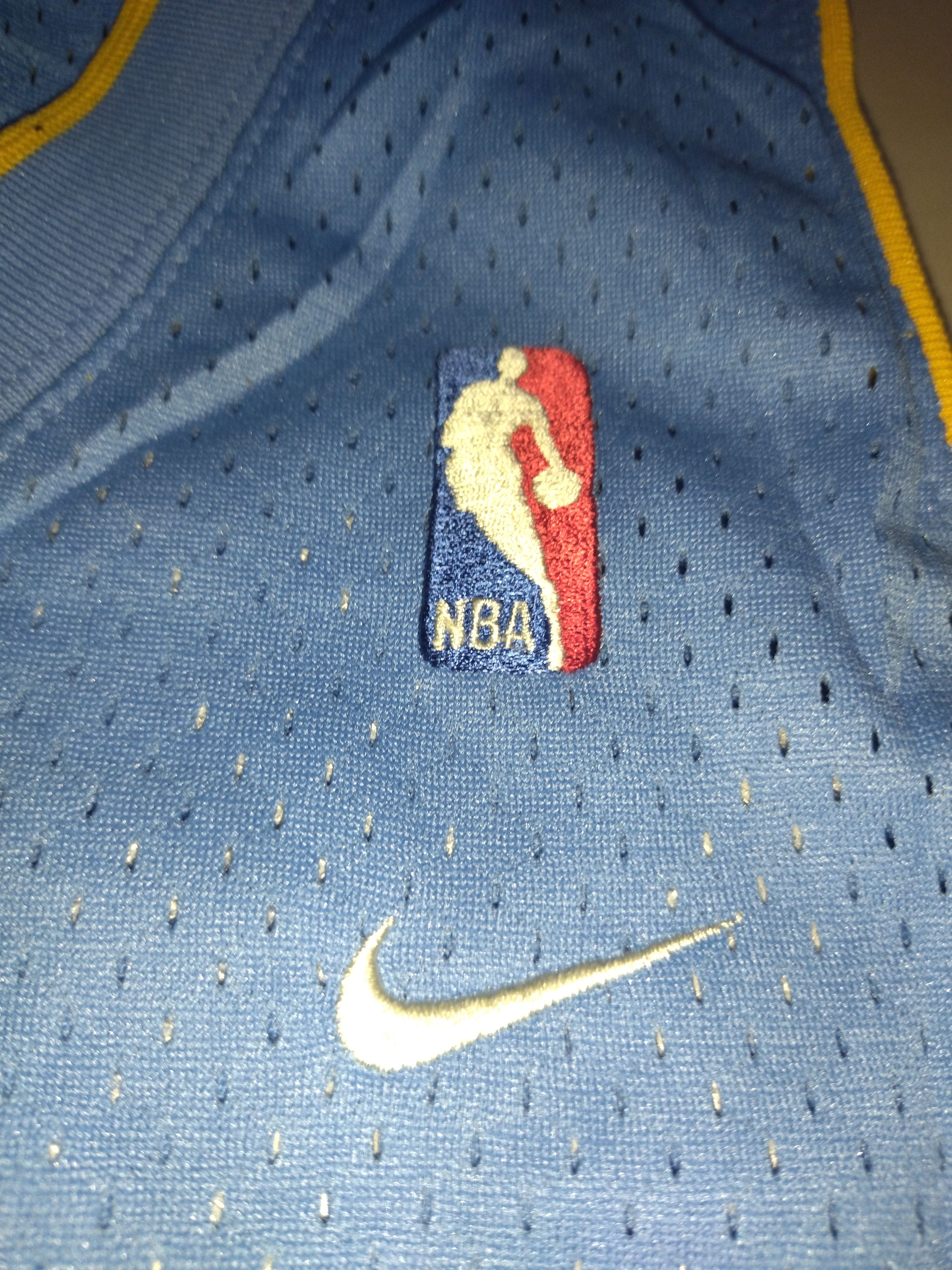 NBA × Nike × Vintage Vintage Nike Carmelo Anthony Denver NBA Jersey Size US M / EU 48-50 / 2 - 4 Thumbnail