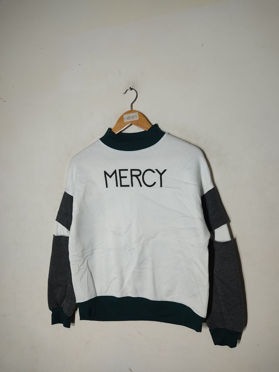 MERCY PUNK STYLES TURTLENECK SWEATSHIRT