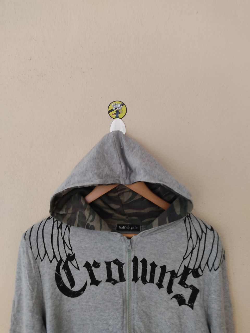 Japanese Brand × Vintage HALF PALU CROWNS EAGLE HOODIE Size US M / EU 48-50 / 2 - 4 Thumbnail