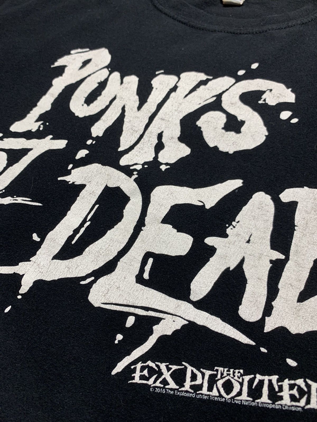 Band Tees Y2K Vintage PUNKS NOT DEAD T-Shirt Rare Size US XL / EU 56 / 4 - 8 Thumbnail