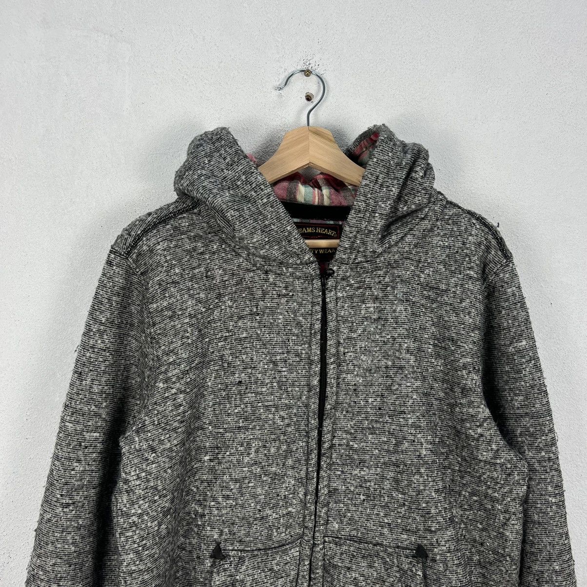 Beams Plus VINTAGE BEAMS HEART HOODIE TARTAN DESIGN LINING JAPAN Size US L / EU 52-54 / 3 - 3 Thumbnail