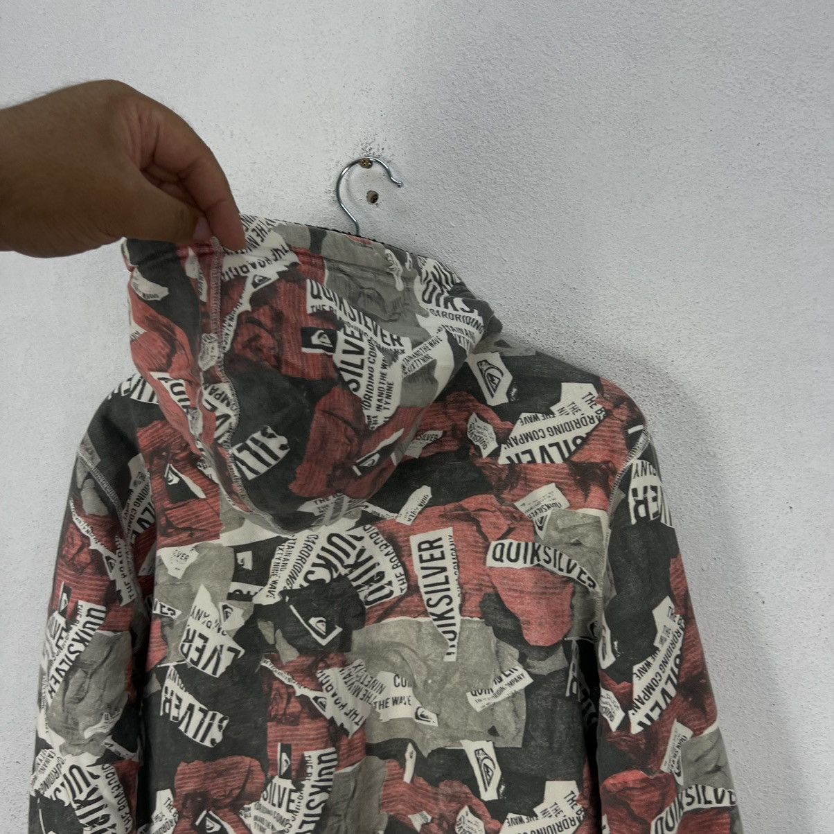 Japanese Brand VINTAGE QUICKSILVER HOODIE FULL PRINT Size US M / EU 48-50 / 2 - 8 Thumbnail