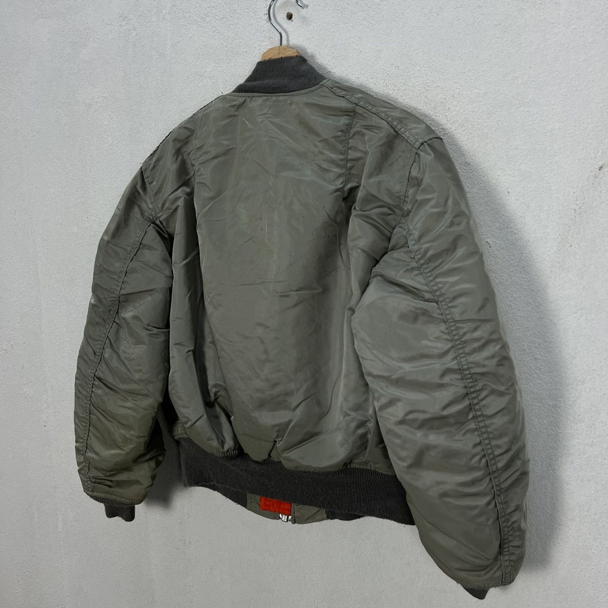 Alpha Industries VINTAGE ALPHA INDUSTRIES MA 1 BOMBER JACKET RIOT RIOT Size US M / EU 48-50 / 2 - 9 Thumbnail