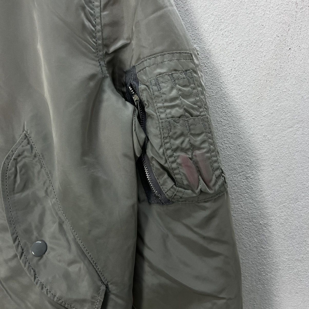 Alpha Industries VINTAGE ALPHA INDUSTRIES MA 1 BOMBER JACKET RIOT RIOT Size US M / EU 48-50 / 2 - 4 Thumbnail