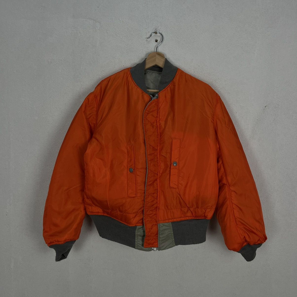 Alpha Industries VINTAGE ALPHA INDUSTRIES MA 1 BOMBER JACKET RIOT RIOT Size US M / EU 48-50 / 2 - 10 Thumbnail