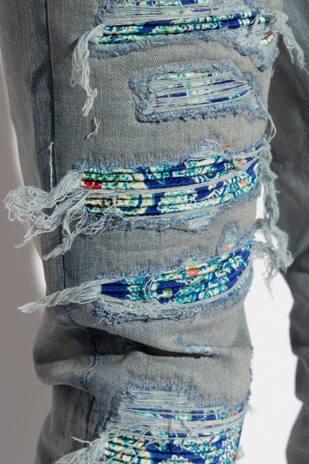 Amiri Amiri Silk PJ Thrasher Jeans | Grailed Amiri Amiri Silk PJ Thrasher Jeans | Grailed