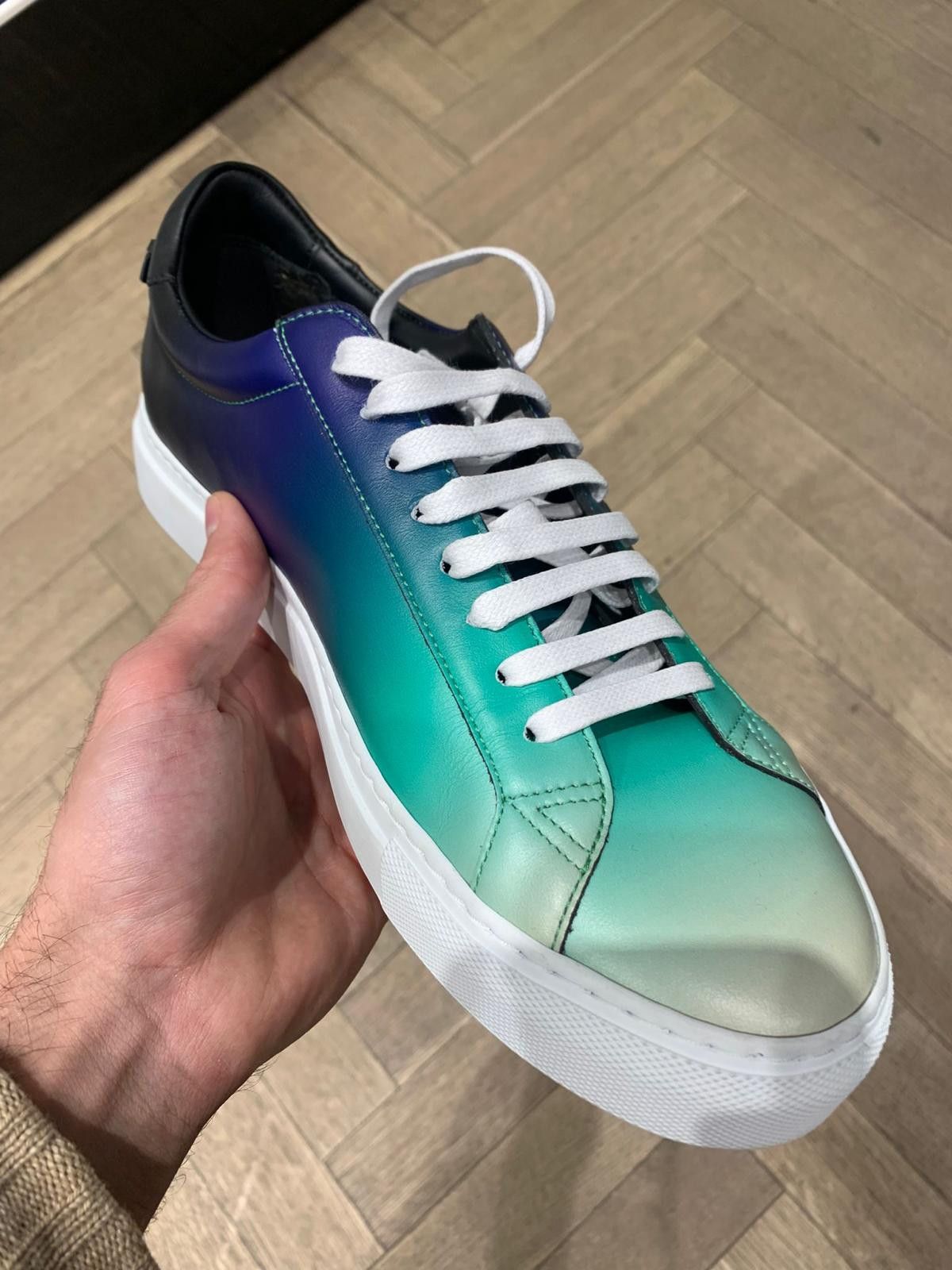 Givenchy Low Top Sneakers in Multicolor Size US 12 / EU 45 - 2 Thumbnail
