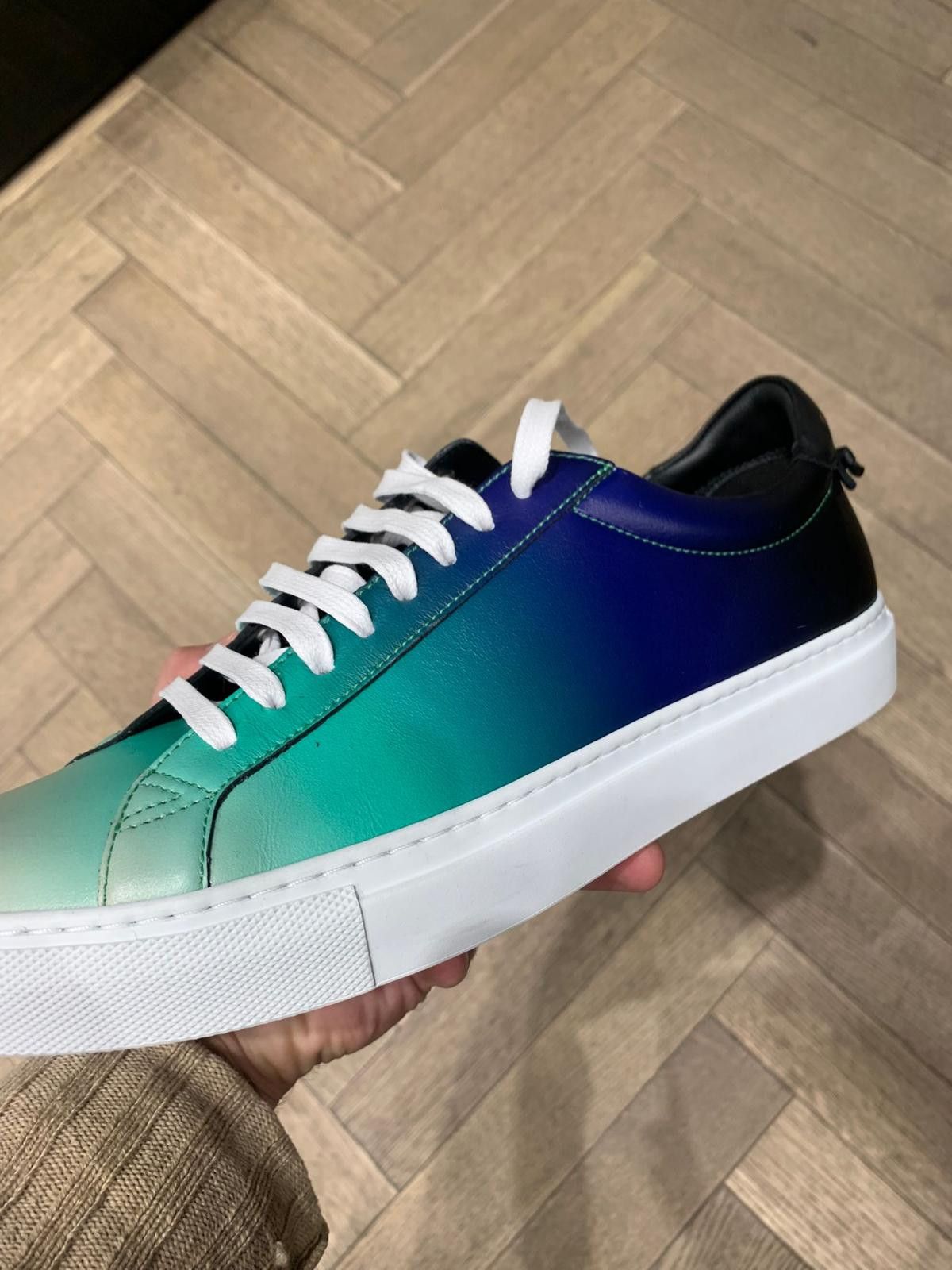 Givenchy Low Top Sneakers in Multicolor Size US 12 / EU 45 - 3 Thumbnail
