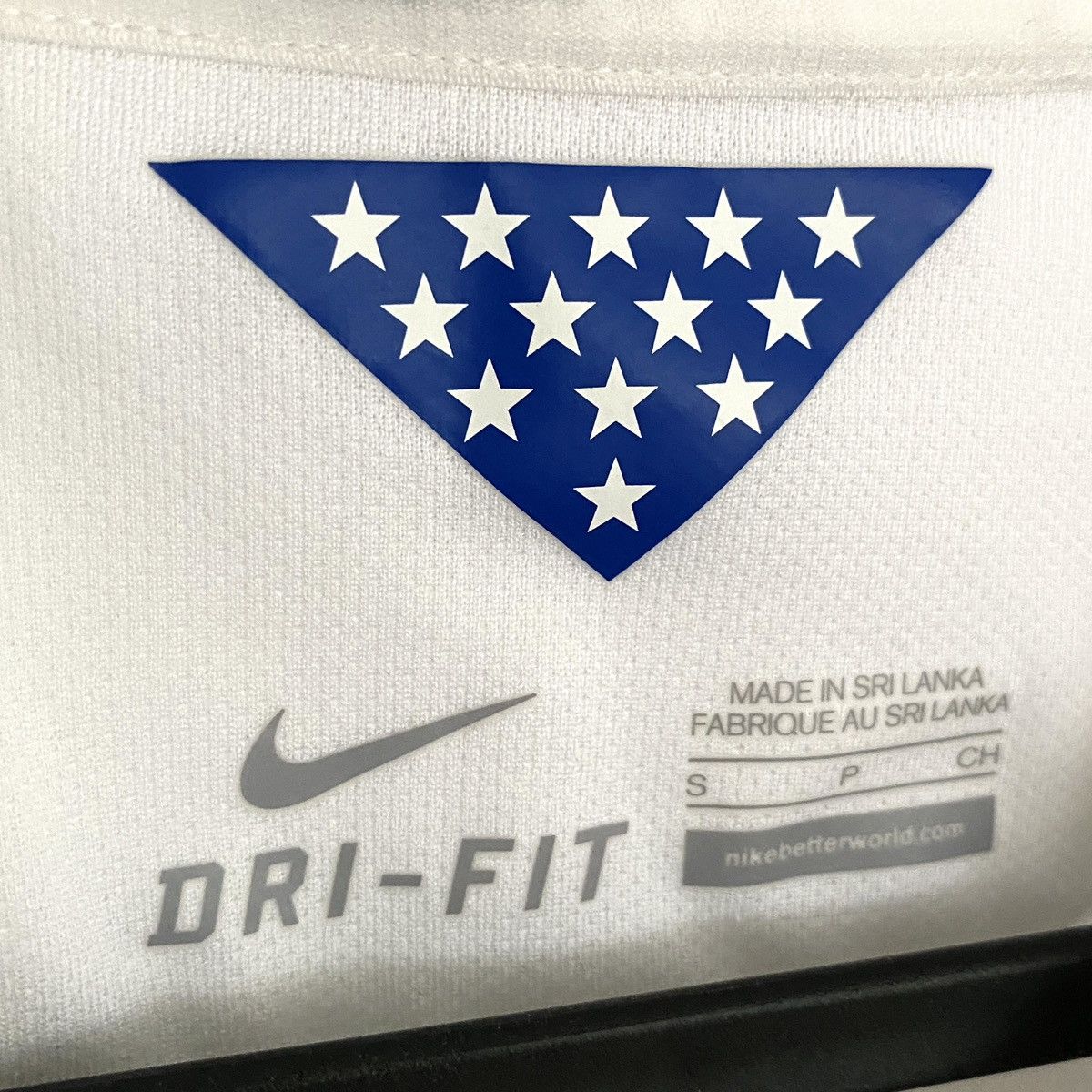 Nike × Vintage 2014 2016 USA National Team Nike Home Vintage Soccer Jersey Size US S / EU 44-46 / 1 - 3 Thumbnail