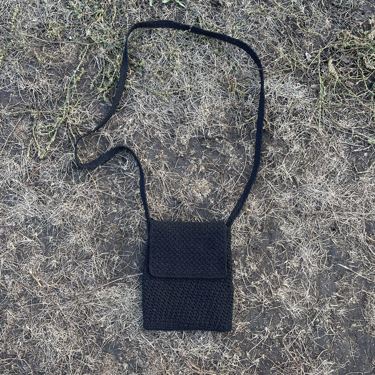 Vintage Vintage Y2K Black Knit Crossbody Bag Streetwear Grail OS Size ONE SIZE - 1 Thumbnail