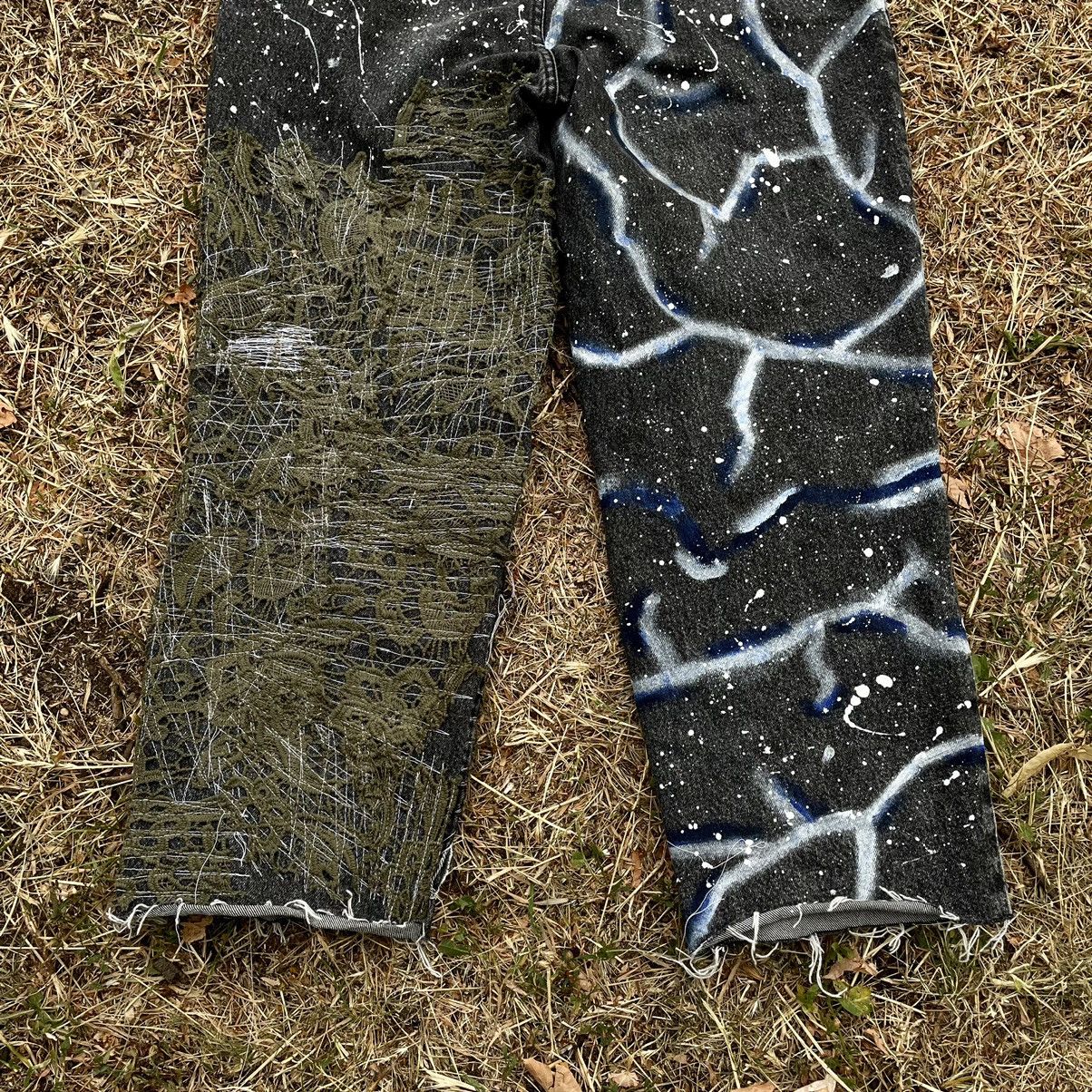 Vintage Vintage Y2K Baggy Distressed Skate Pants Streetwear Logo 34 Size US 34 / EU 50 - 9 Thumbnail