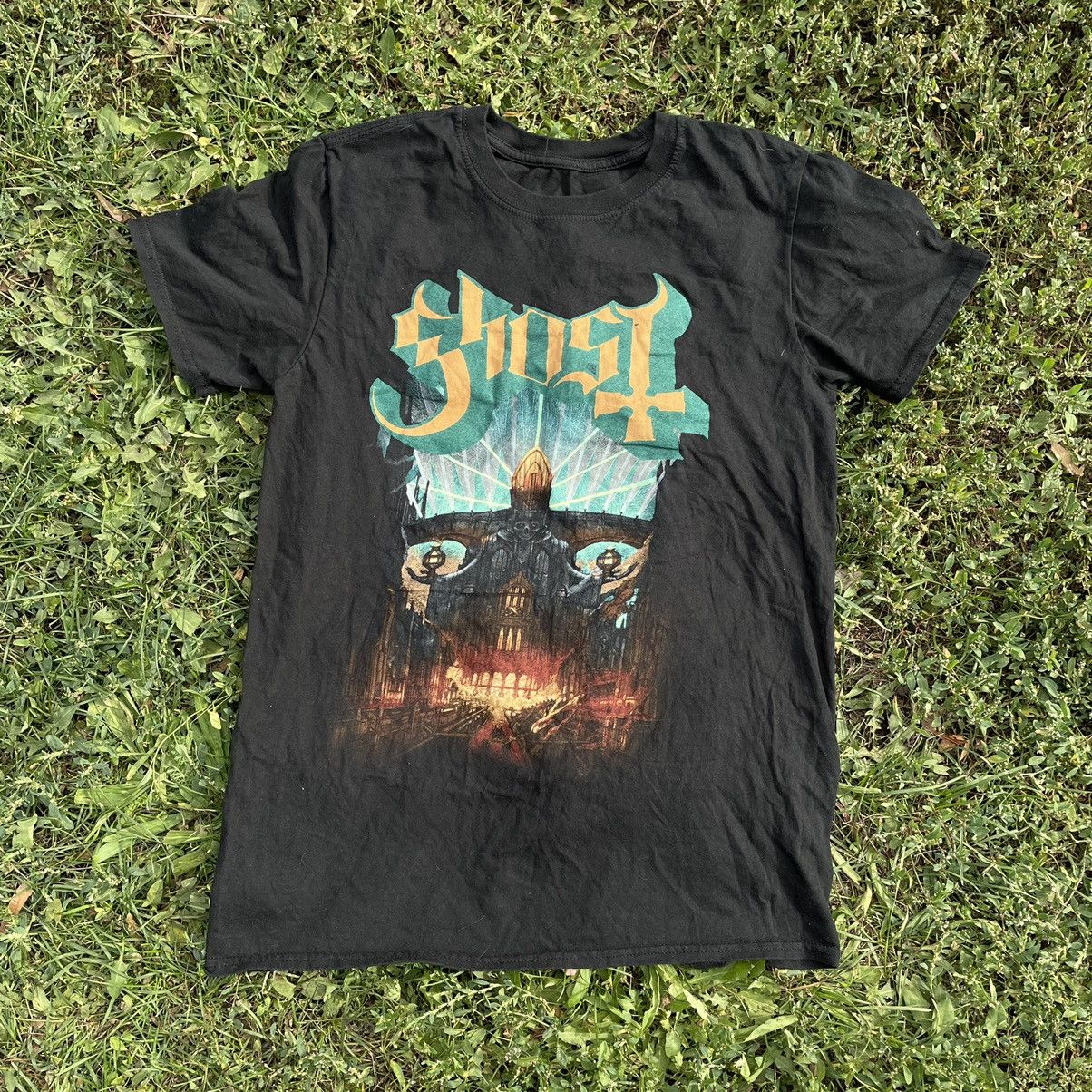 Vintage Vintage Y2K Ghost Graphic Tee Sun Faded Grunge Tapered S Size US S / EU 44-46 / 1 - 1 Thumbnail