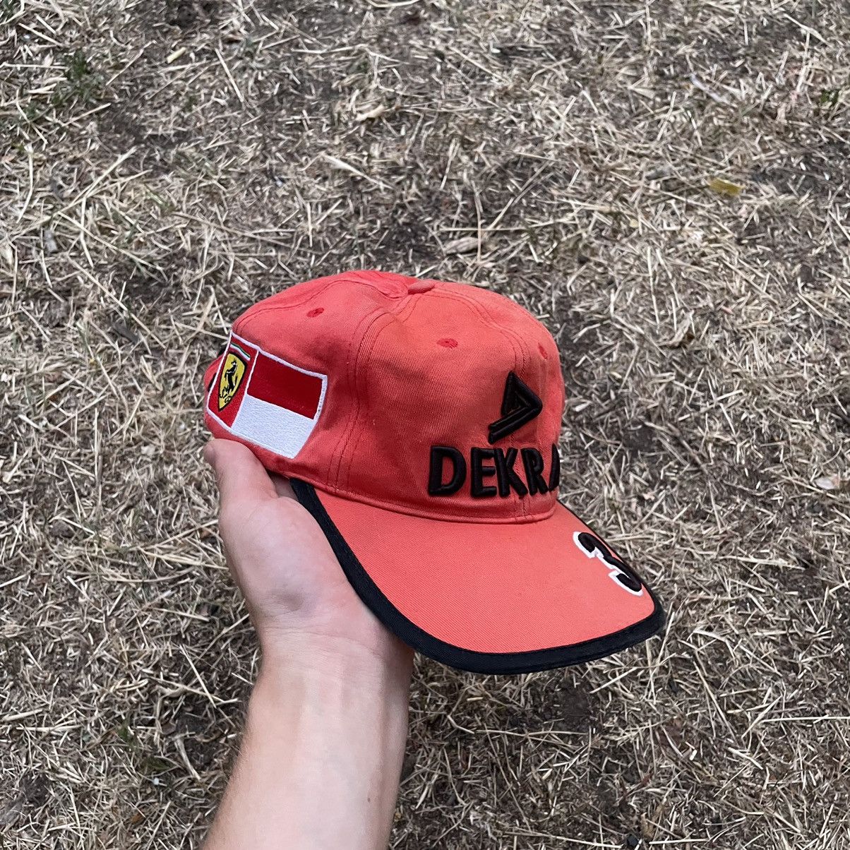Vintage Vintage 90s DEKU Snapback Cap Hat Streetwear Red Boxy OS Size ONE SIZE - 1 Thumbnail